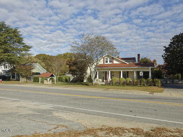 Fuquay Varina, North Carolina, 27526, United States, 4 Bedrooms Bedrooms, ,3 BathroomsBathrooms,Residential,For Sale,1927841