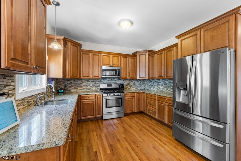 Bridgewater Twp., New Jersey, 08807, United States, 4 Bedrooms Bedrooms, ,4 BathroomsBathrooms,Residential,For Sale,1838632