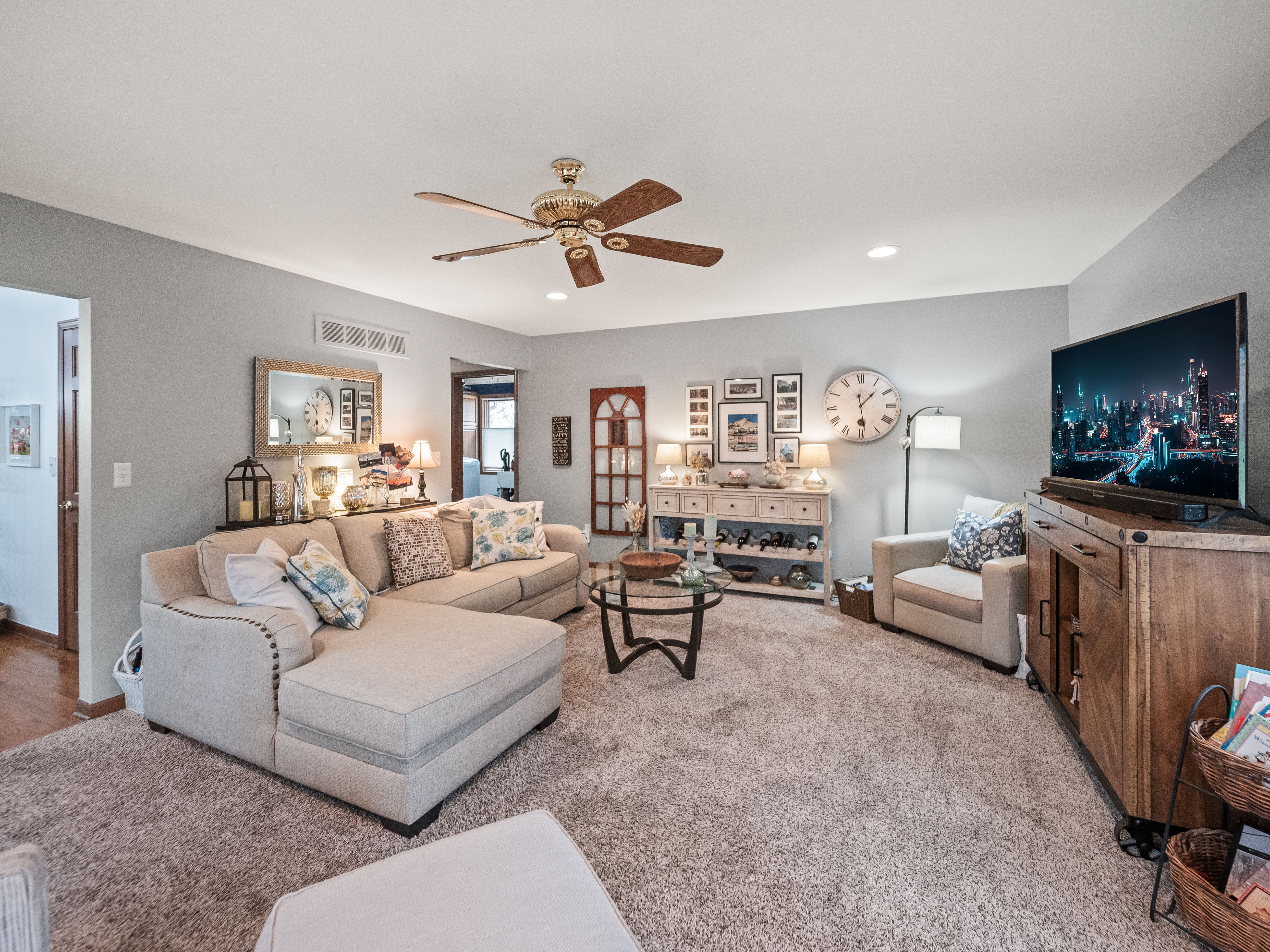 Washington, Michigan, 48094, United States, 3 Bedrooms Bedrooms, ,4 BathroomsBathrooms,Residential,For Sale,1805255