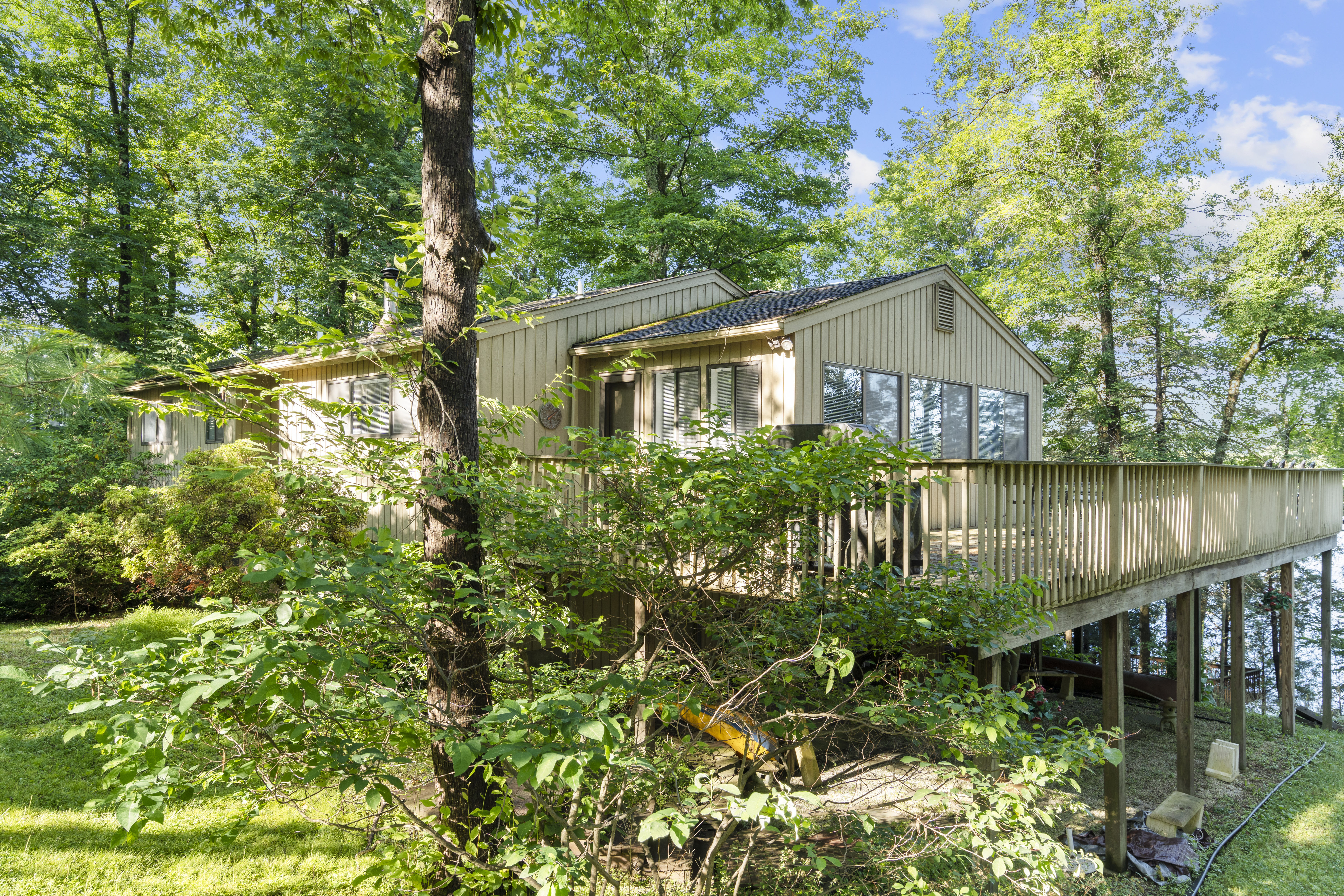  208 East Hyerdale Drive - 物件實景