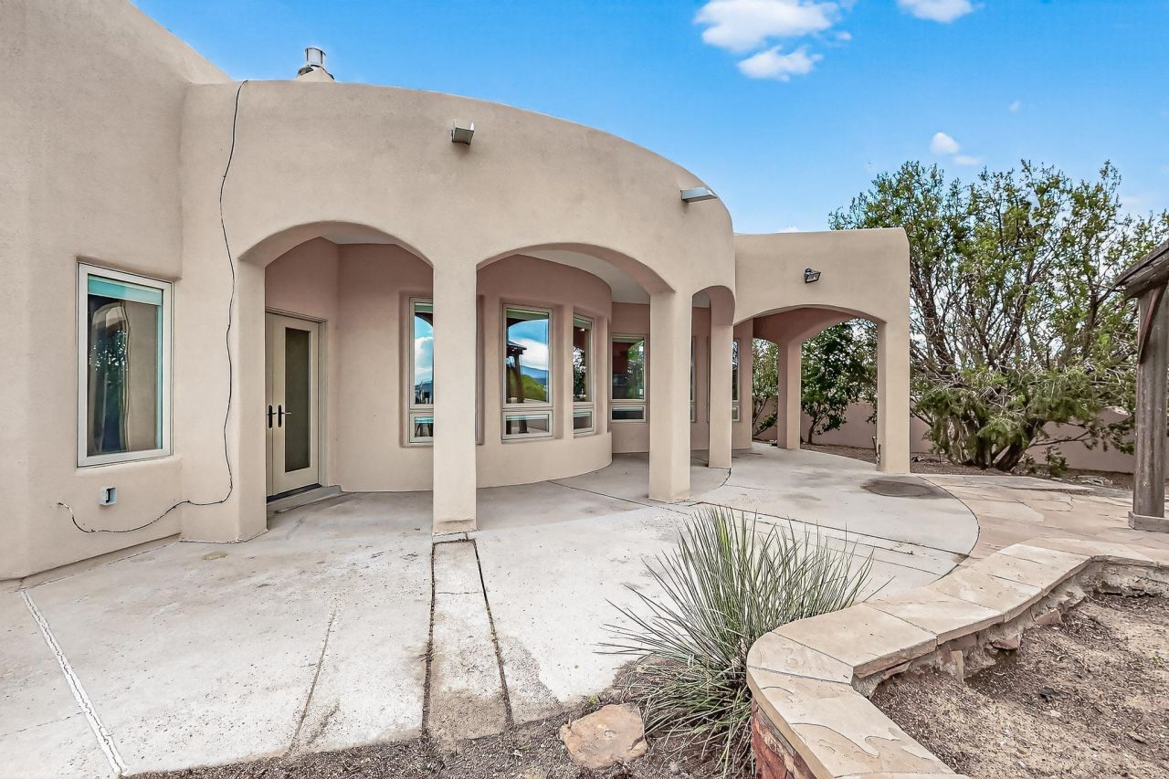 Edgewood, New Mexico, 87015, United States, 3 Bedrooms Bedrooms, ,4 BathroomsBathrooms,Residential,For Sale,1906900