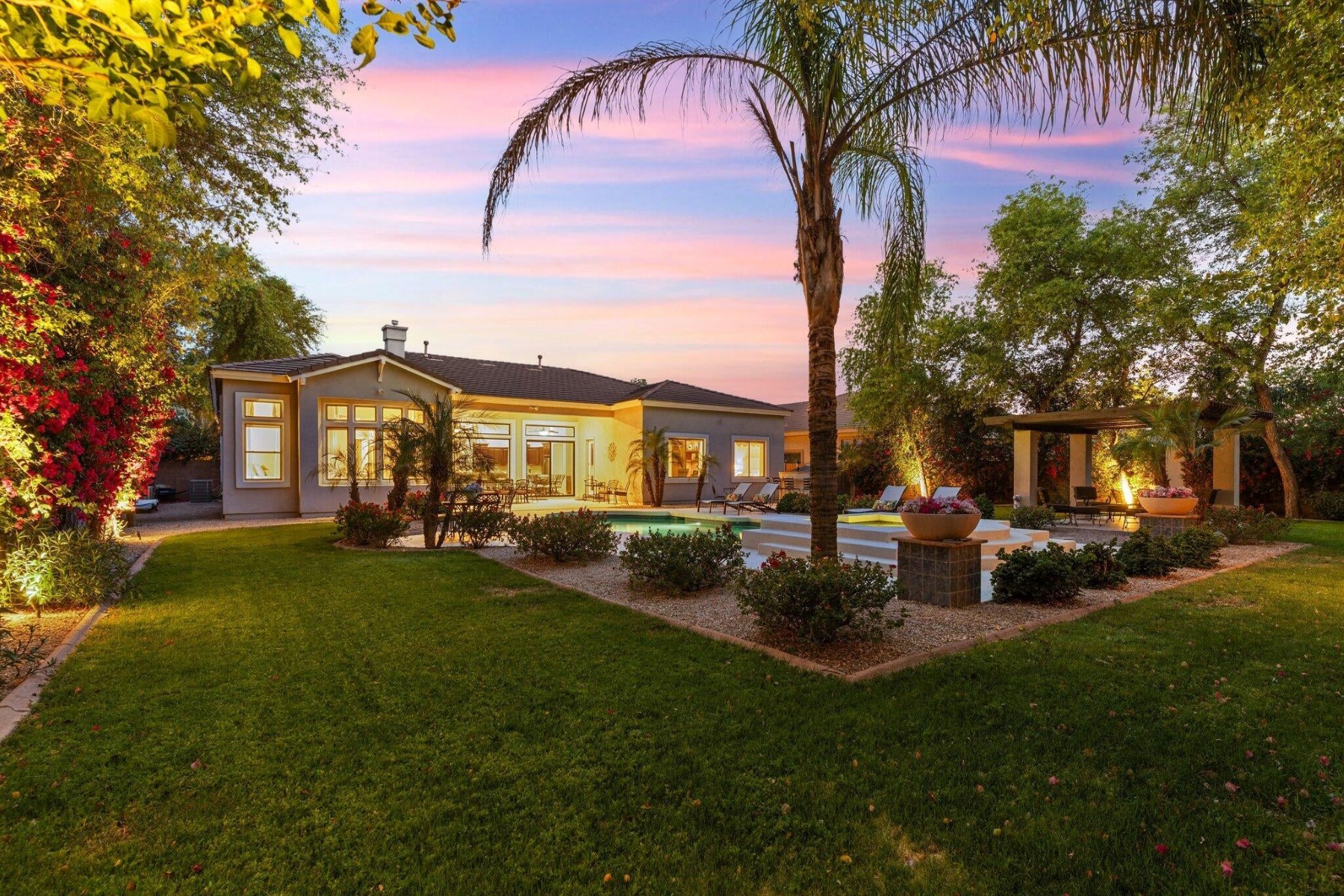  4262 E Meadowview Drive  Gilbert, AZ - 物件實景