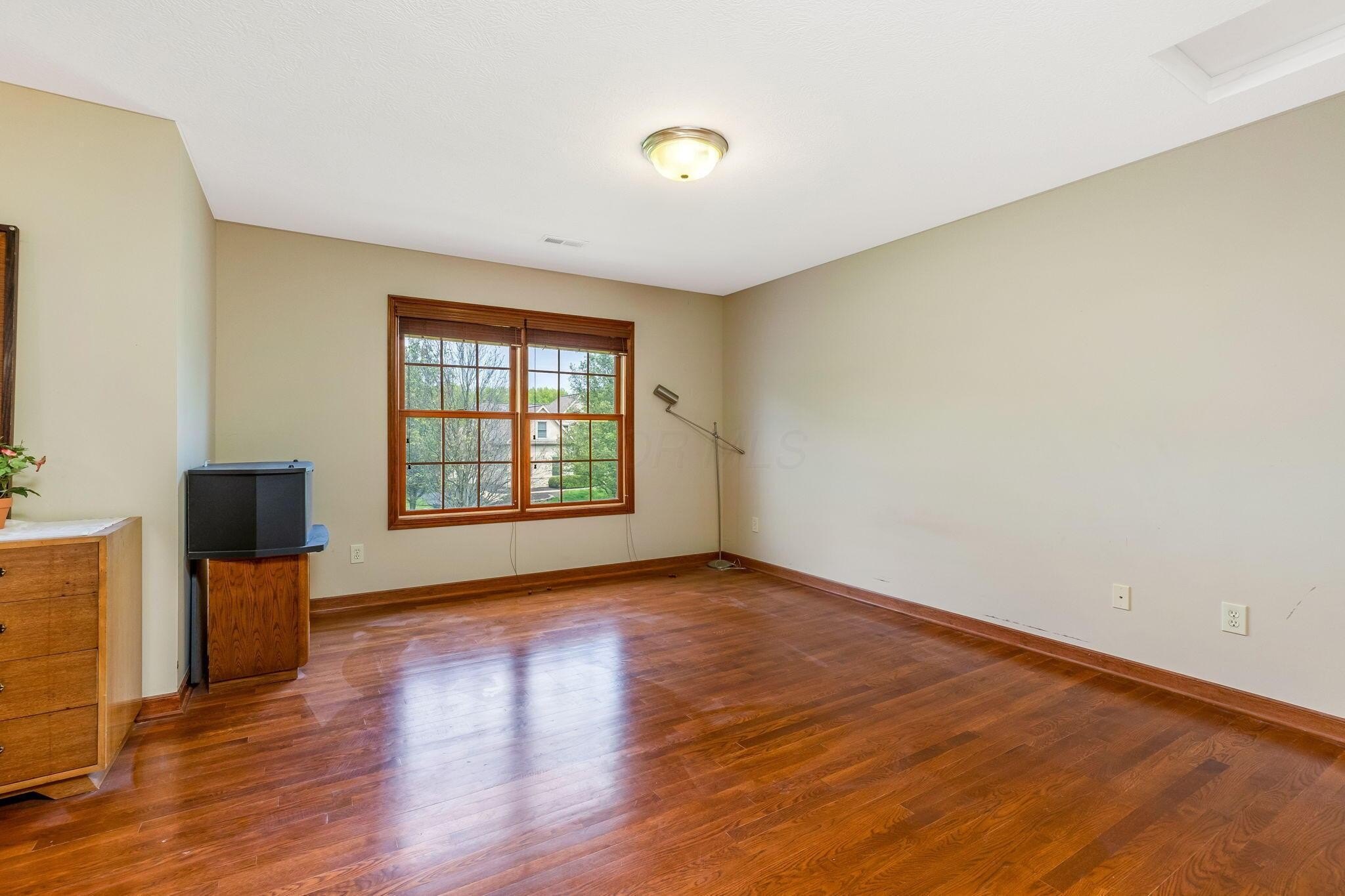 Blacklick, Ohio, 43004, United States, 4 Bedrooms Bedrooms, ,4 BathroomsBathrooms,Residential,For Sale,1860934