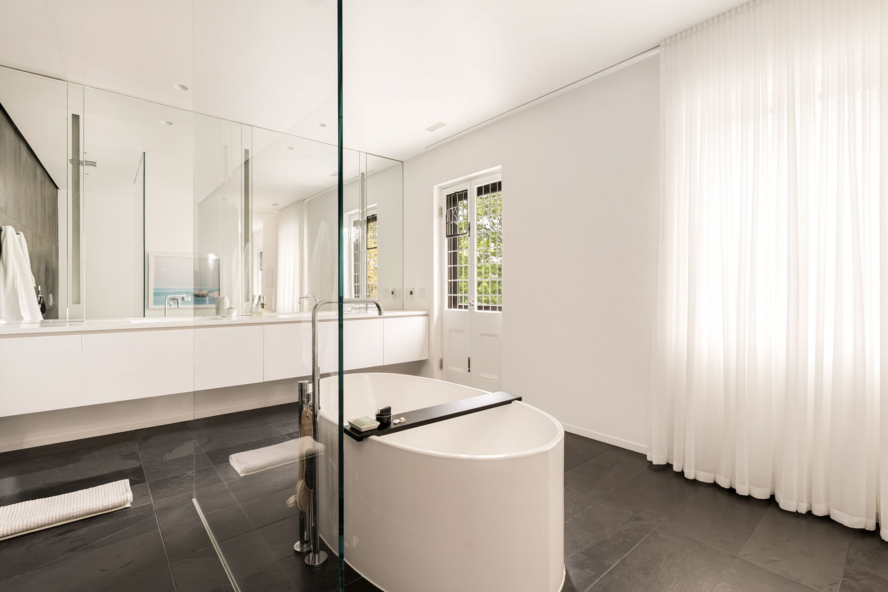  Minimalist Mastery in Rosedale - 物件實景