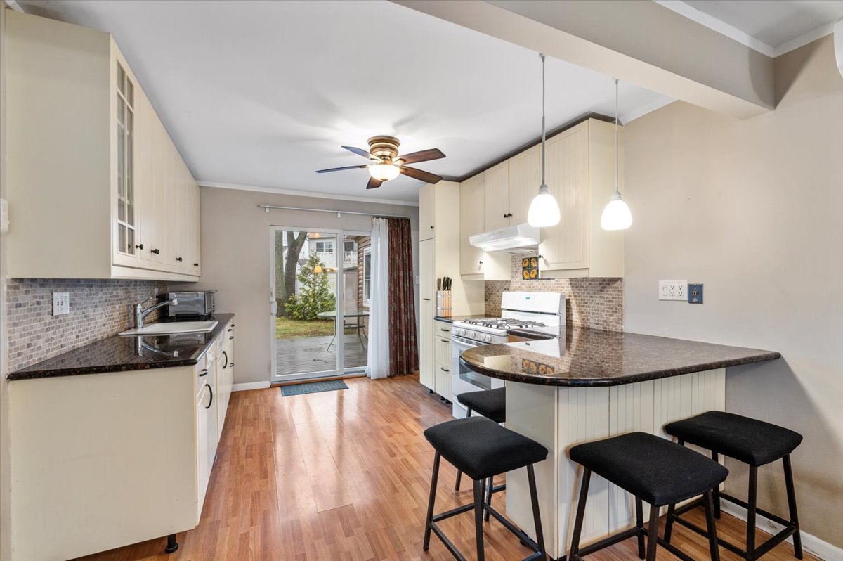 Massapequa, New York, 11758, United States, 5 Bedrooms Bedrooms, ,2 BathroomsBathrooms,Residential,For Sale,1930623