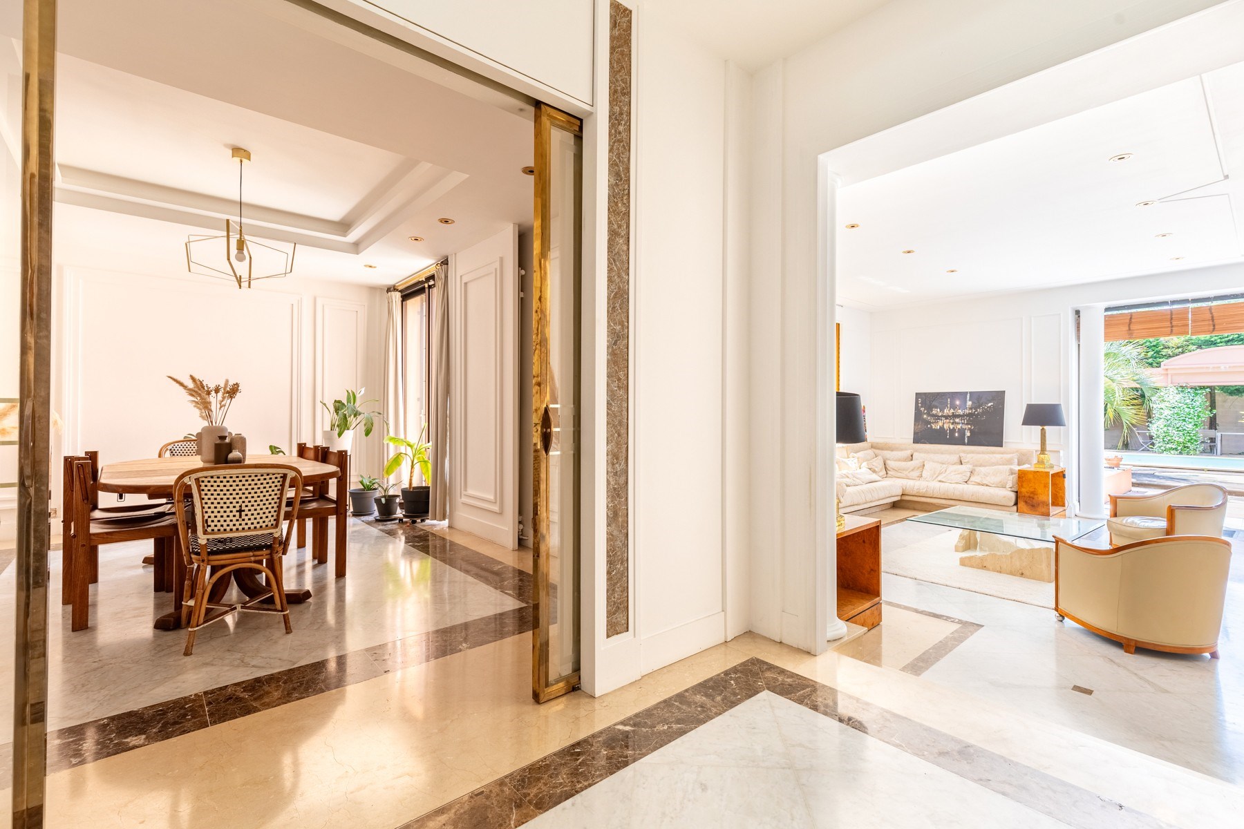  EXCEPTIONAL RESIDENCE – CONTEMPORARY RIAD-INSPIRED HOME – 250 SQ.M – PARC FÉAU - 物件實景