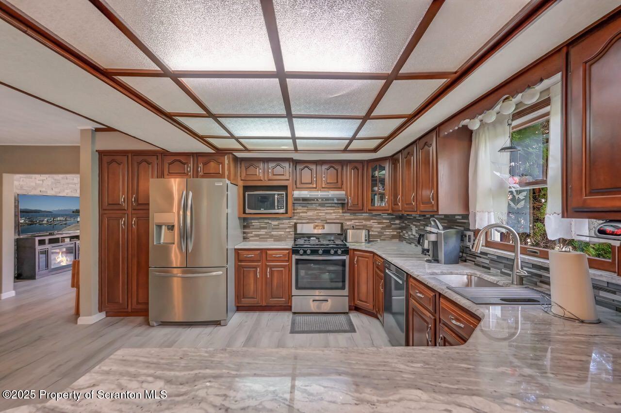 Gouldsboro, Pennsylvania, 18424, United States, 5 Bedrooms Bedrooms, ,2 BathroomsBathrooms,Residential,For Sale,1932796