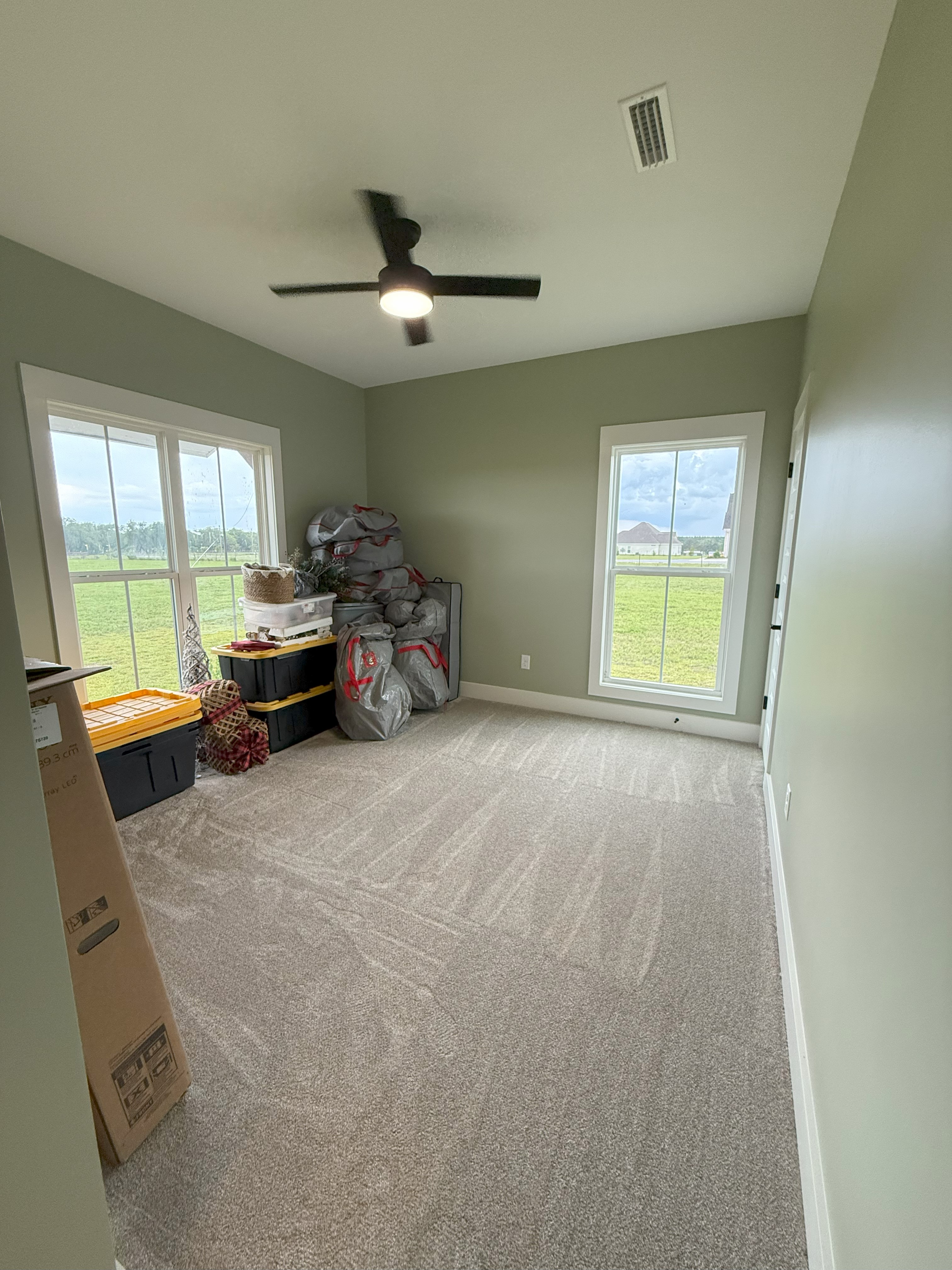 Headland, Alabama, 36345, United States, 4 Bedrooms Bedrooms, ,4 BathroomsBathrooms,Residential,For Sale,1977217