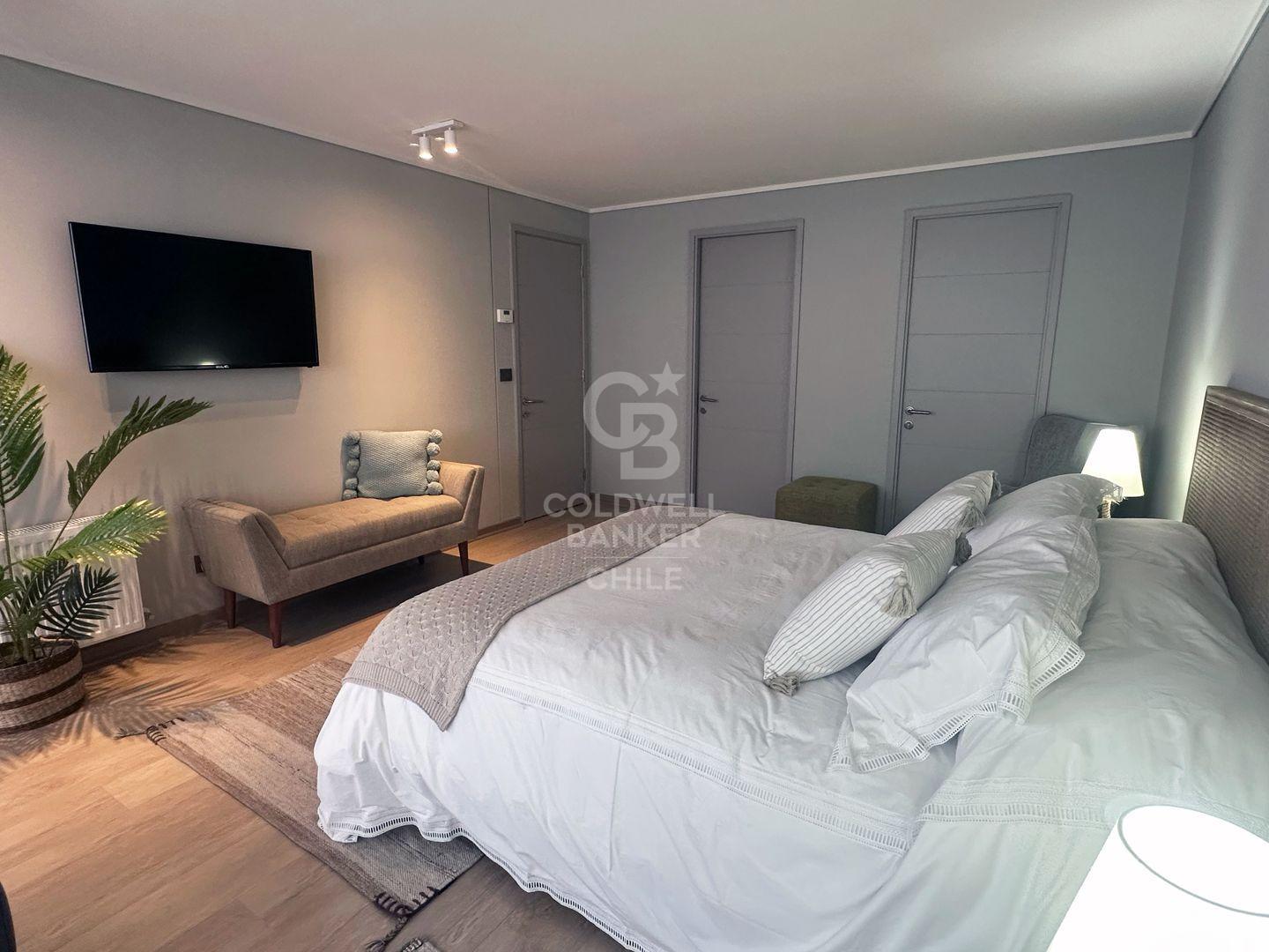 Vitacura, Chile, 3 Bedrooms Bedrooms, ,3 BathroomsBathrooms,Residential,For Sale,1927542
