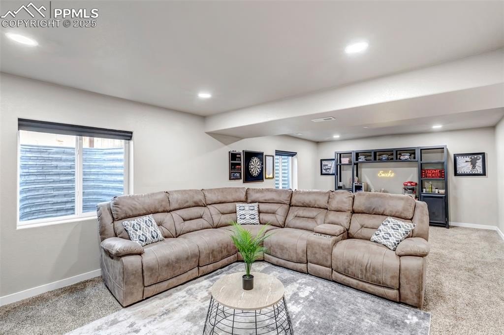 Colorado Springs, Colorado, 80925, United States, 5 Bedrooms Bedrooms, ,4 BathroomsBathrooms,Residential,For Sale,1890411