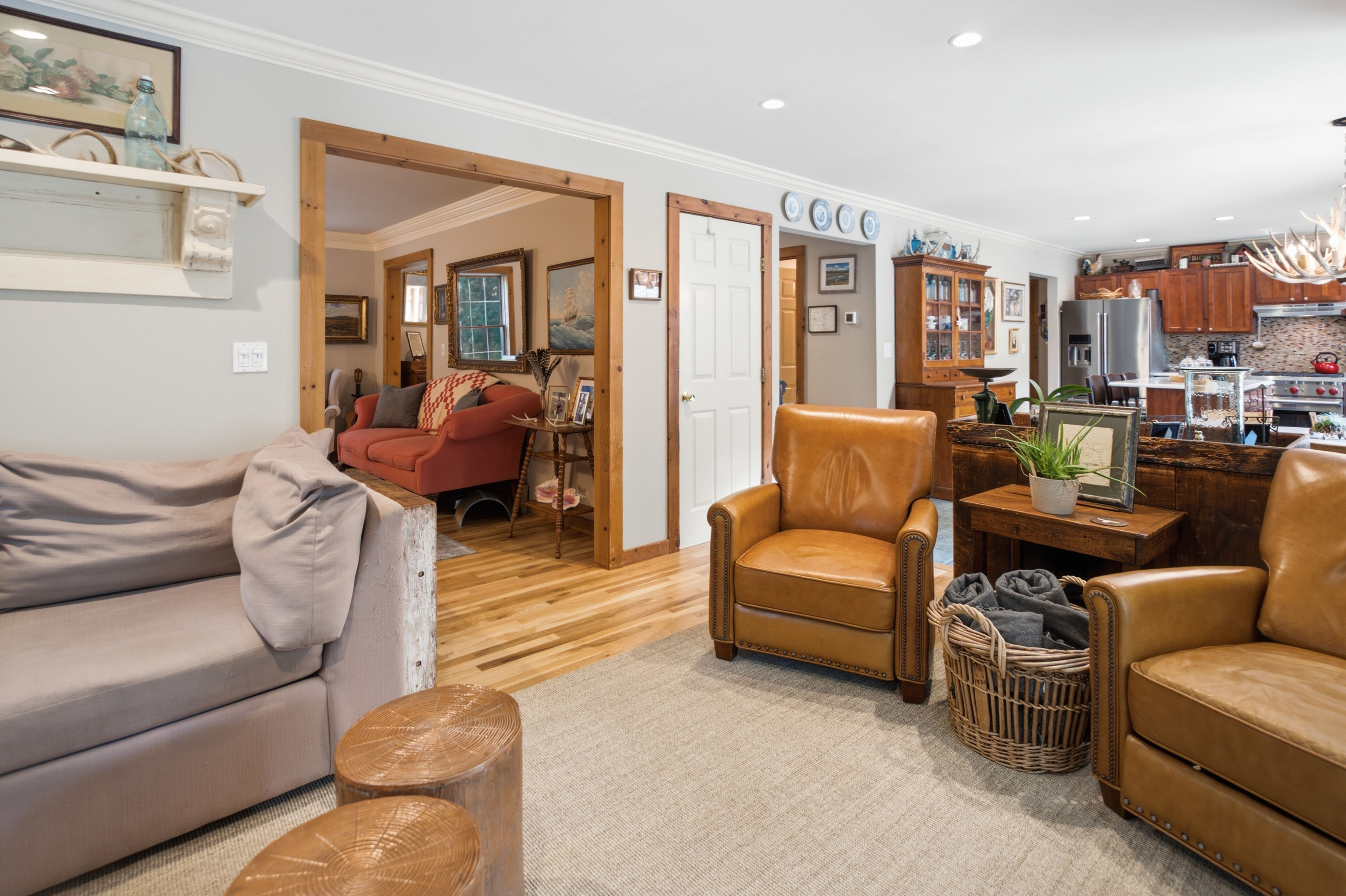  147B Old Country Road, Remsenburg, NY 11960 - 物件實景