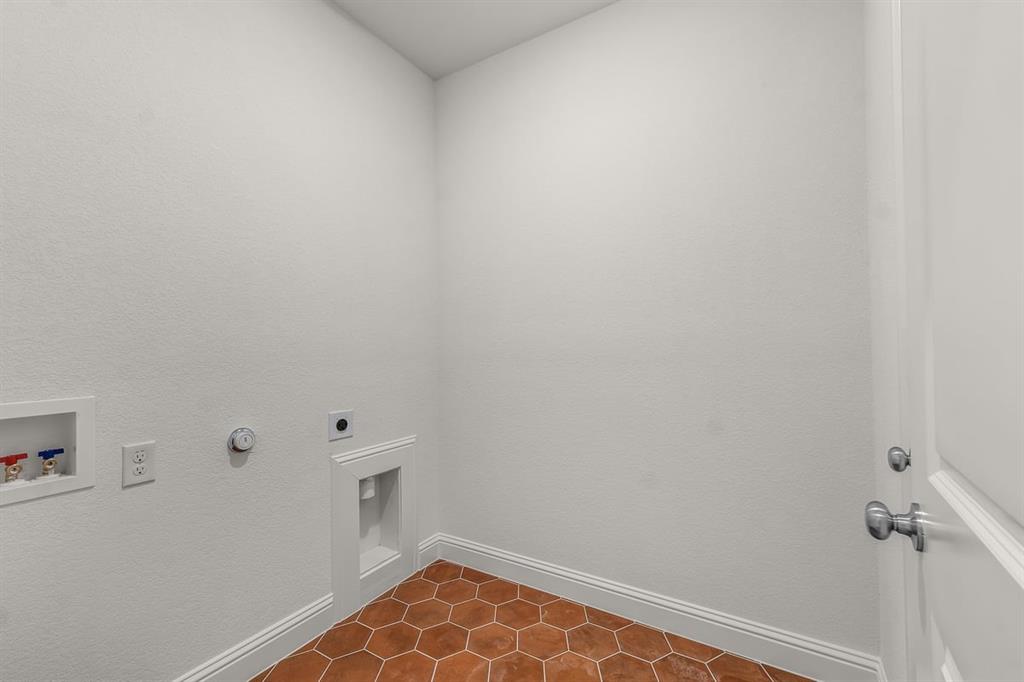 Brock, Texas, 76087, United States, 4 Bedrooms Bedrooms, ,3 BathroomsBathrooms,Residential,For Sale,1944964