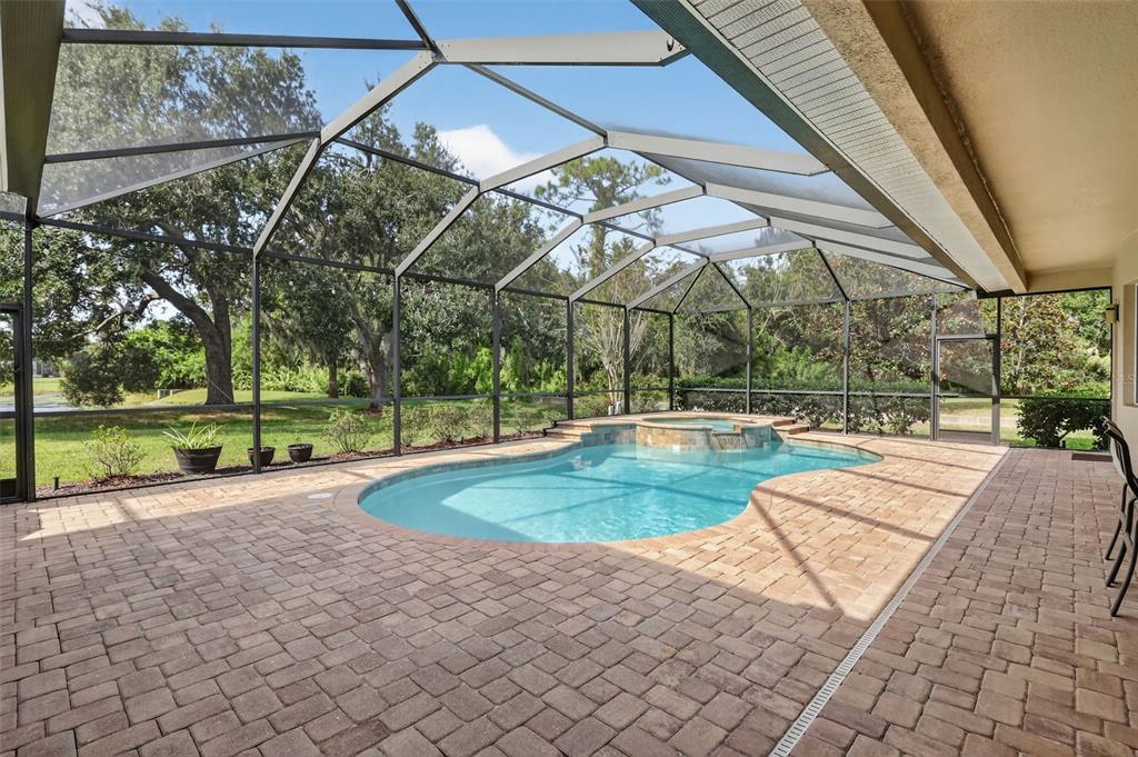 Bradenton, Florida, 34212, United States, 4 Bedrooms Bedrooms, ,3 BathroomsBathrooms,Residential,For Sale,1991075