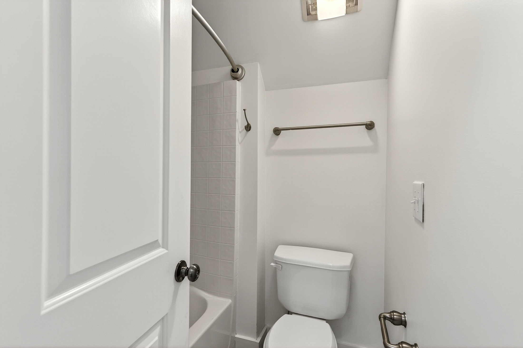  Smyrna Home Blends Space, Flexibility and an Unbeatable Lifestyle - 物件實景