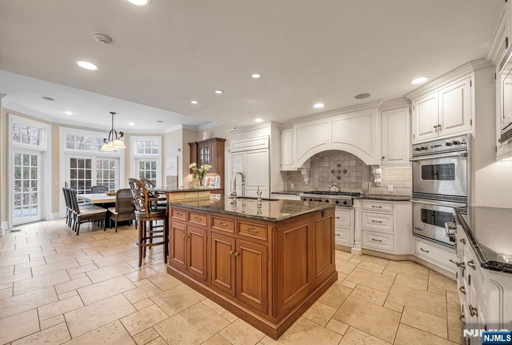 Tenafly, New Jersey, 07670, United States, 6 Bedrooms Bedrooms, ,5 BathroomsBathrooms,Residential,For Sale,1743574