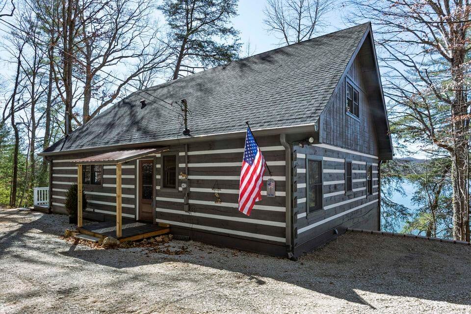 Spring City, Tennessee, 37381, United States, 1 Bedroom Bedrooms, ,2 BathroomsBathrooms,Residential,For Sale,1826365