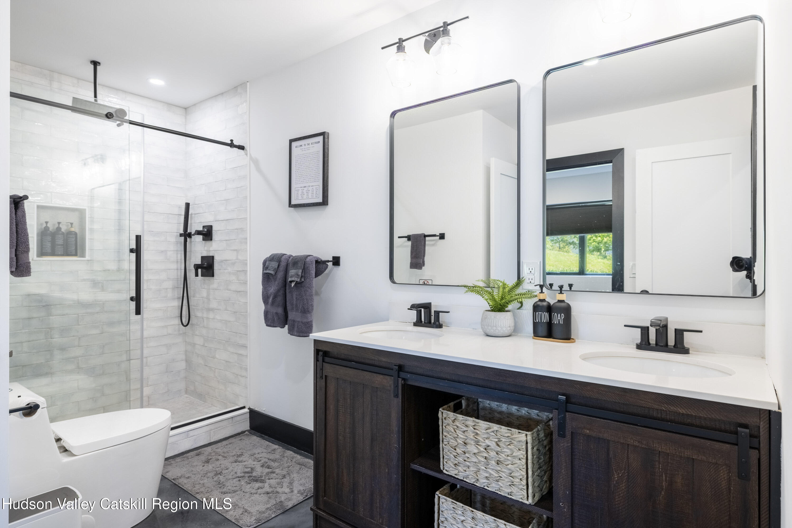 Windham, New York, 12496, United States, 5 Bedrooms Bedrooms, ,5 BathroomsBathrooms,Residential,For Sale,1848875