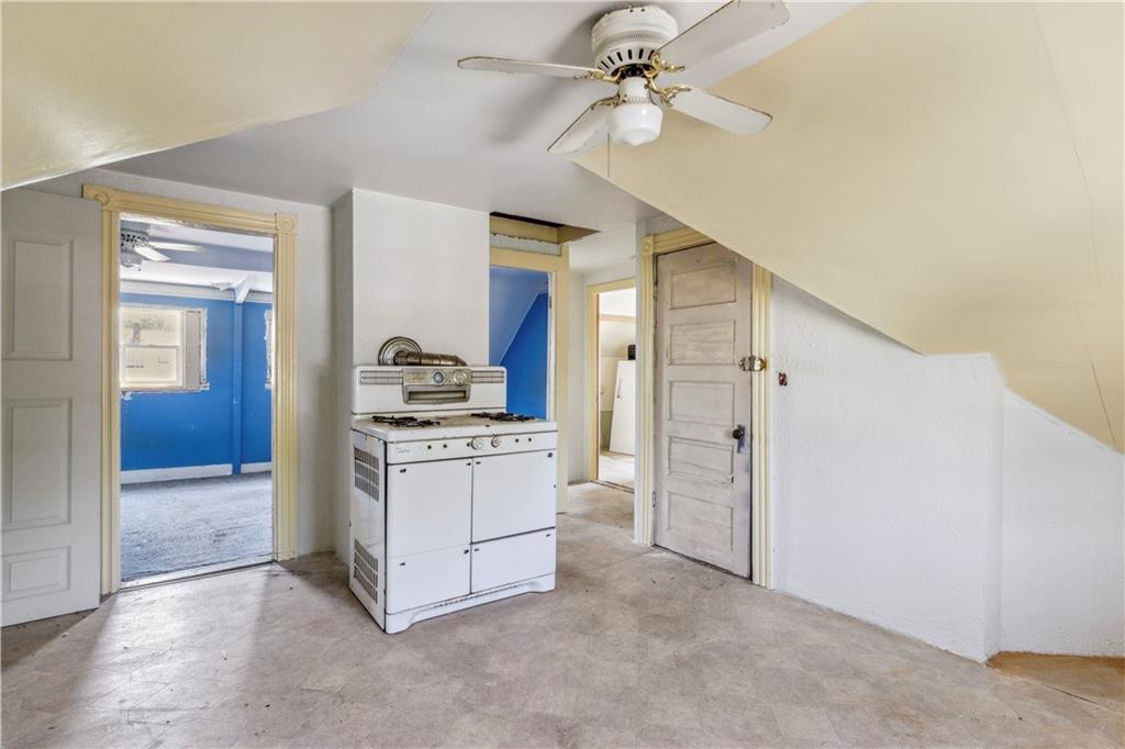 Providence, Rhode Island, 02905, United States, 6 Bedrooms Bedrooms, ,3 BathroomsBathrooms,Residential,For Sale,1928743