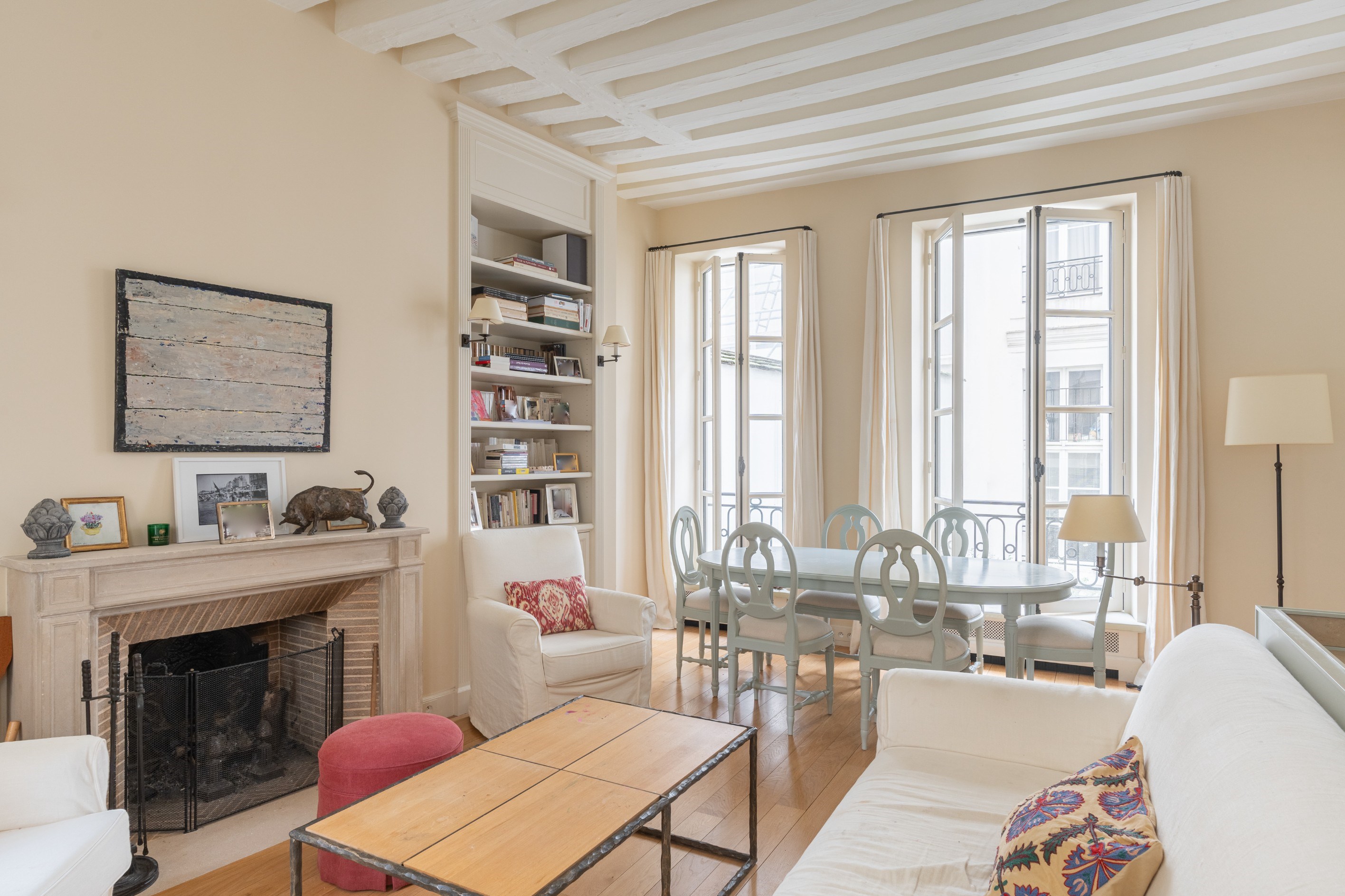  Elegant, fully renovated apartment with a spacious landscaped terrace - 物件實景