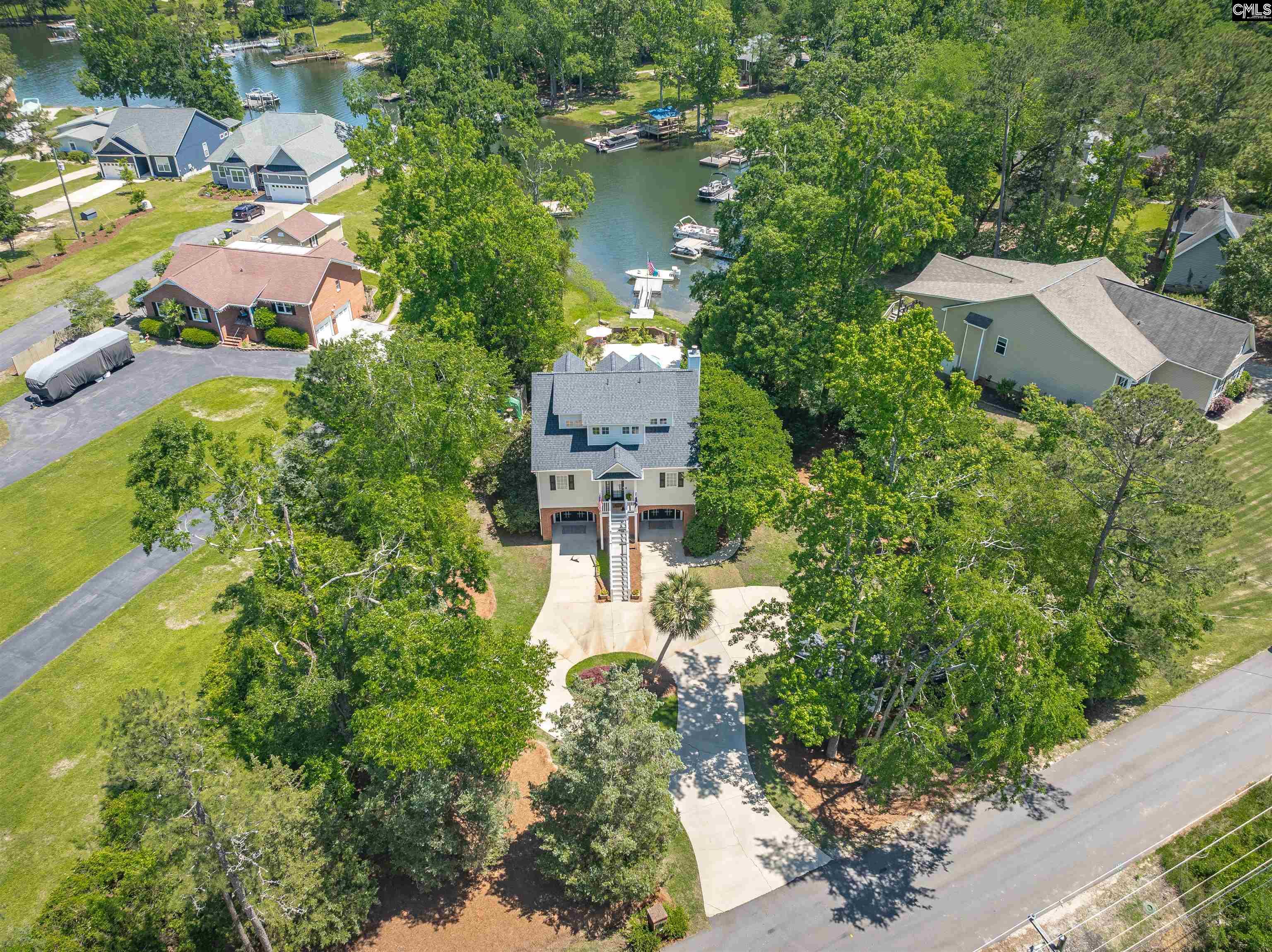 Chapin, South Carolina, 29036, United States, 4 Bedrooms Bedrooms, ,3 BathroomsBathrooms,Residential,For Sale,1795211