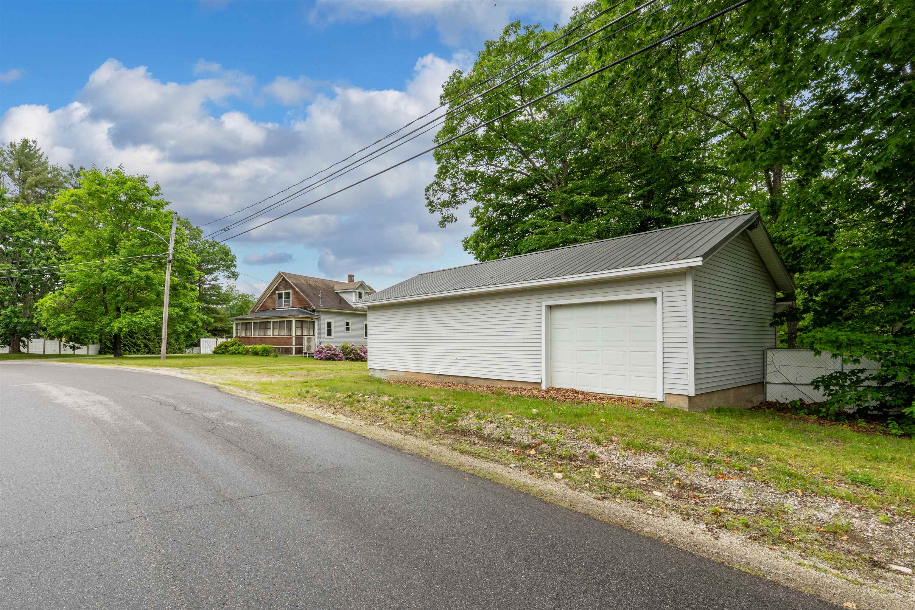 Limerick, Maine, 04048, United States, 4 Bedrooms Bedrooms, ,2 BathroomsBathrooms,Residential,For Sale,1983800