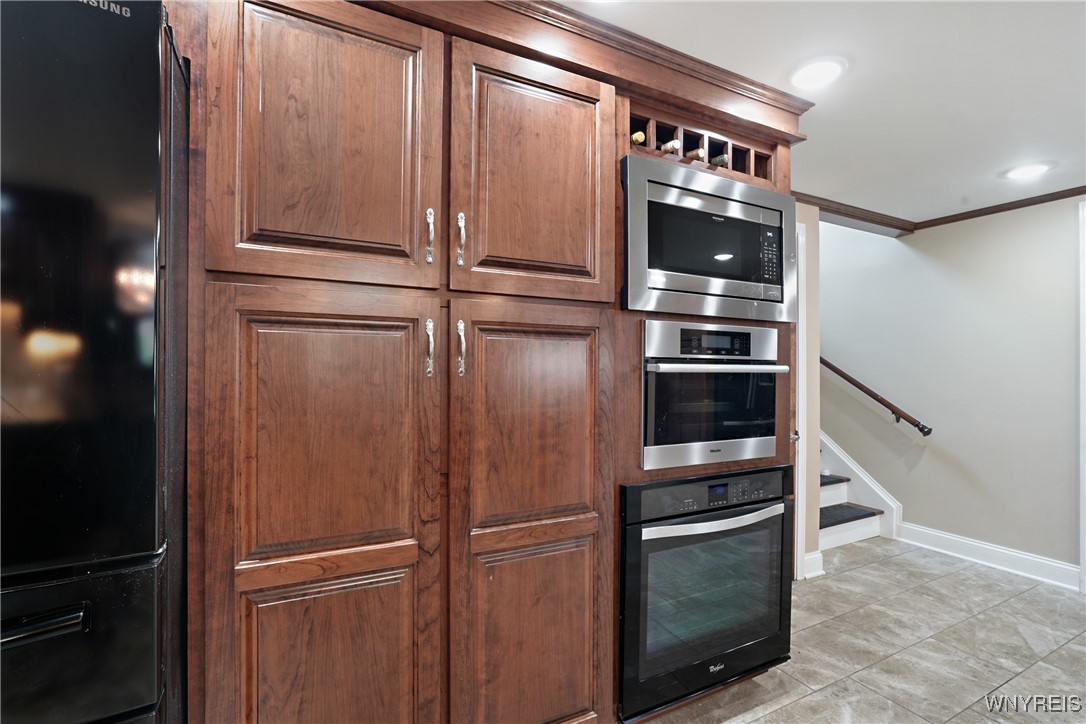 Lewiston, New York, 14092, United States, 4 Bedrooms Bedrooms, ,3 BathroomsBathrooms,Residential,For Sale,1916112
