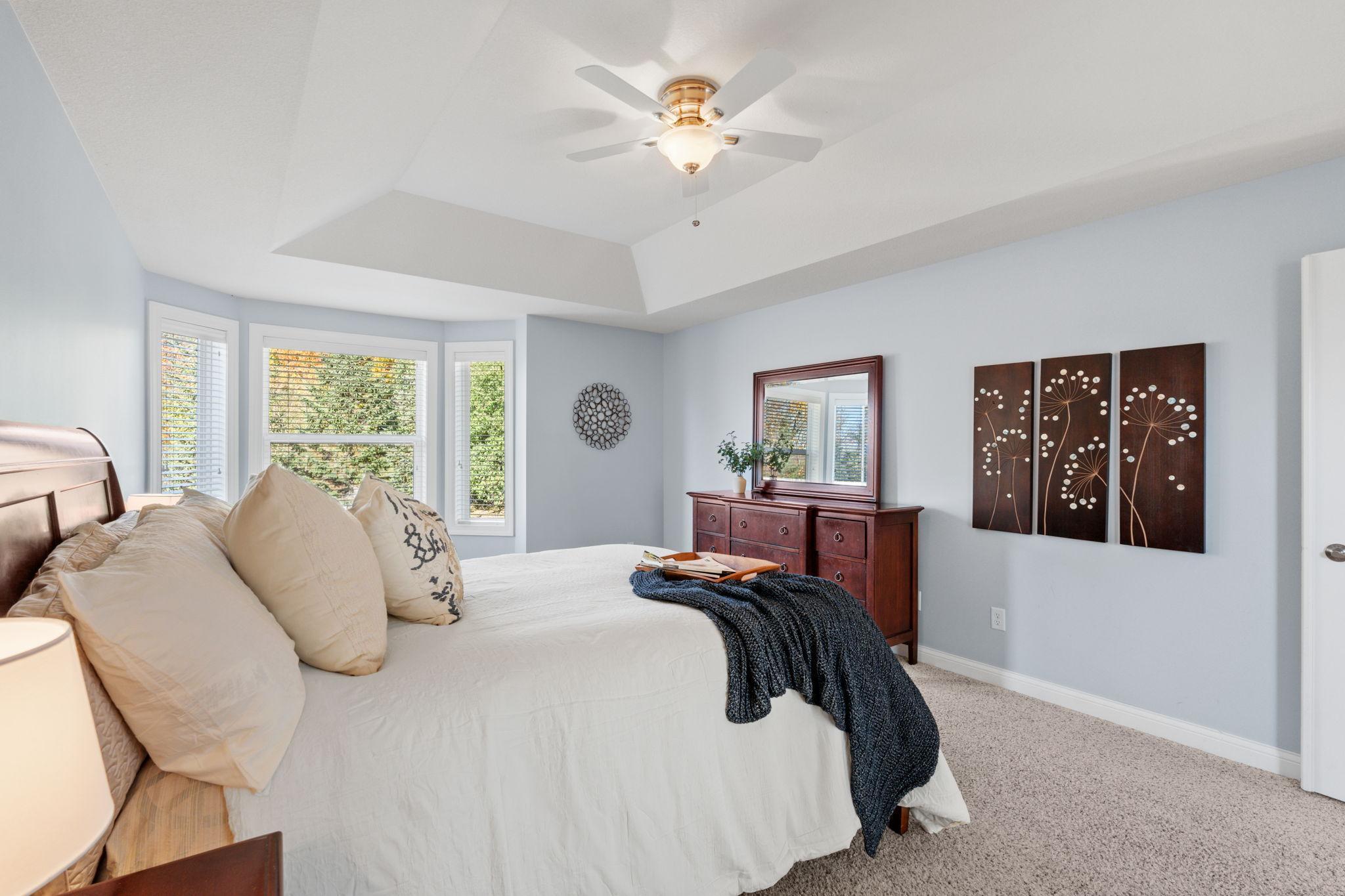 Minnetonka, Minnesota, 55343, United States, 5 Bedrooms Bedrooms, ,3 BathroomsBathrooms,Residential,For Sale,1987547