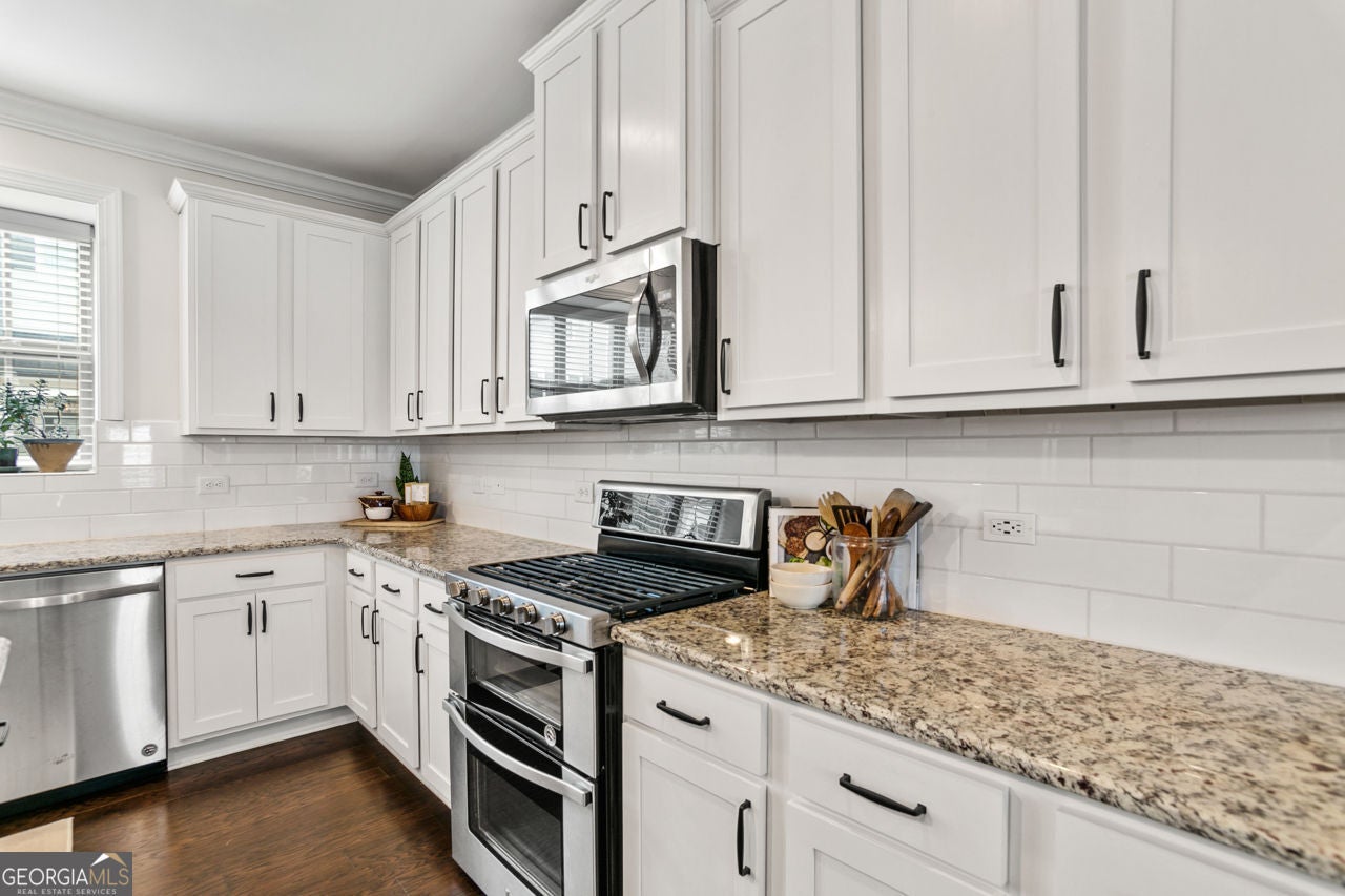 Marietta, Georgia, 30064, United States, 3 Bedrooms Bedrooms, ,4 BathroomsBathrooms,Residential,For Sale,1968342