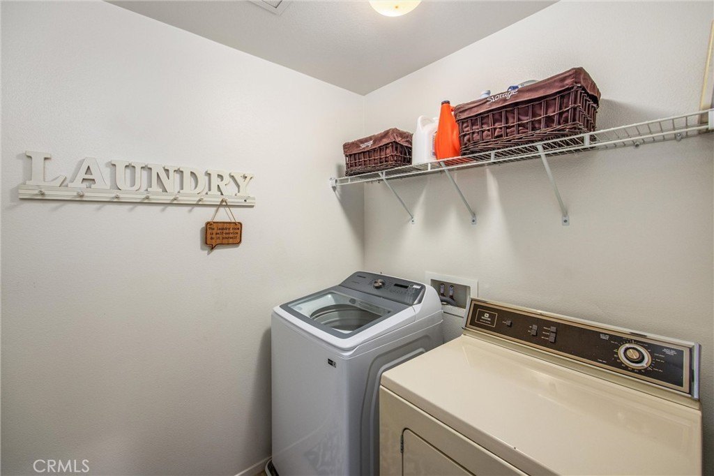 Calimesa, California, 92320, United States, 5 Bedrooms Bedrooms, ,3 BathroomsBathrooms,Residential,For Sale,2005696