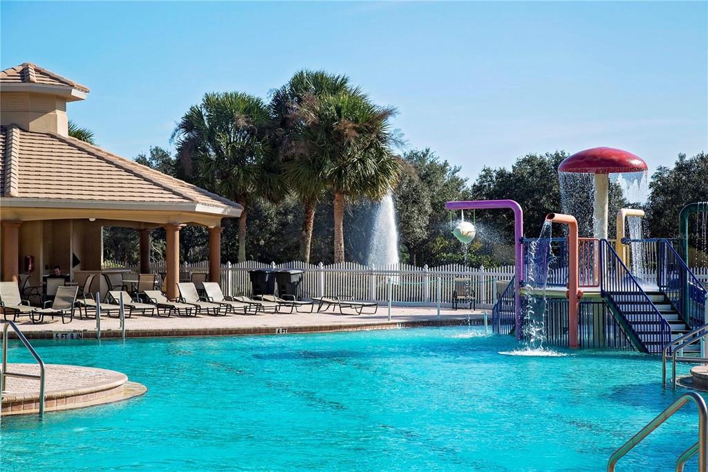 Bradenton, Florida, 34212, United States, 4 Bedrooms Bedrooms, ,3 BathroomsBathrooms,Residential,For Sale,1805204