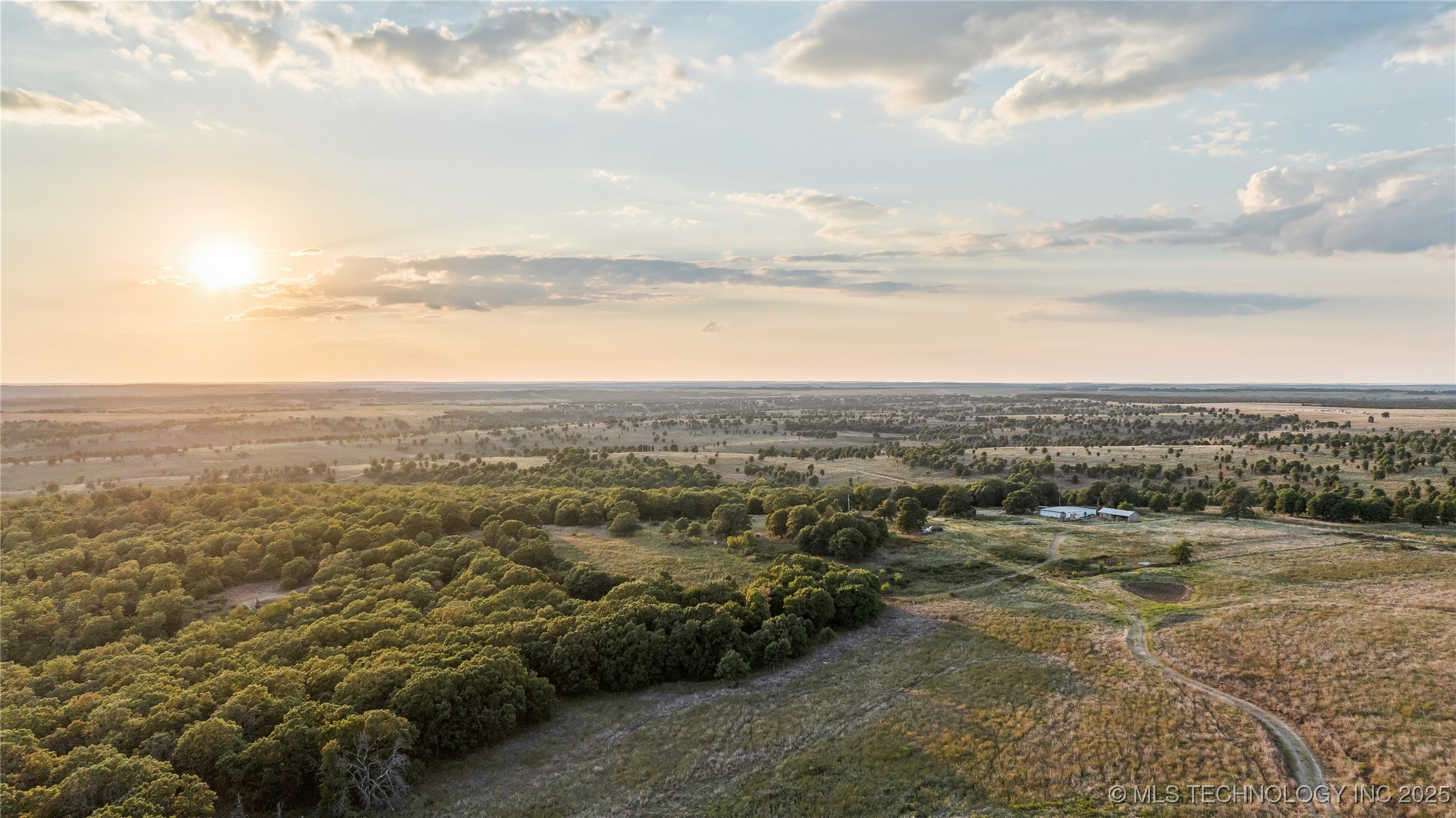 Bartlesville, Oklahoma, 74003, United States, ,Residential,For Sale,1963998