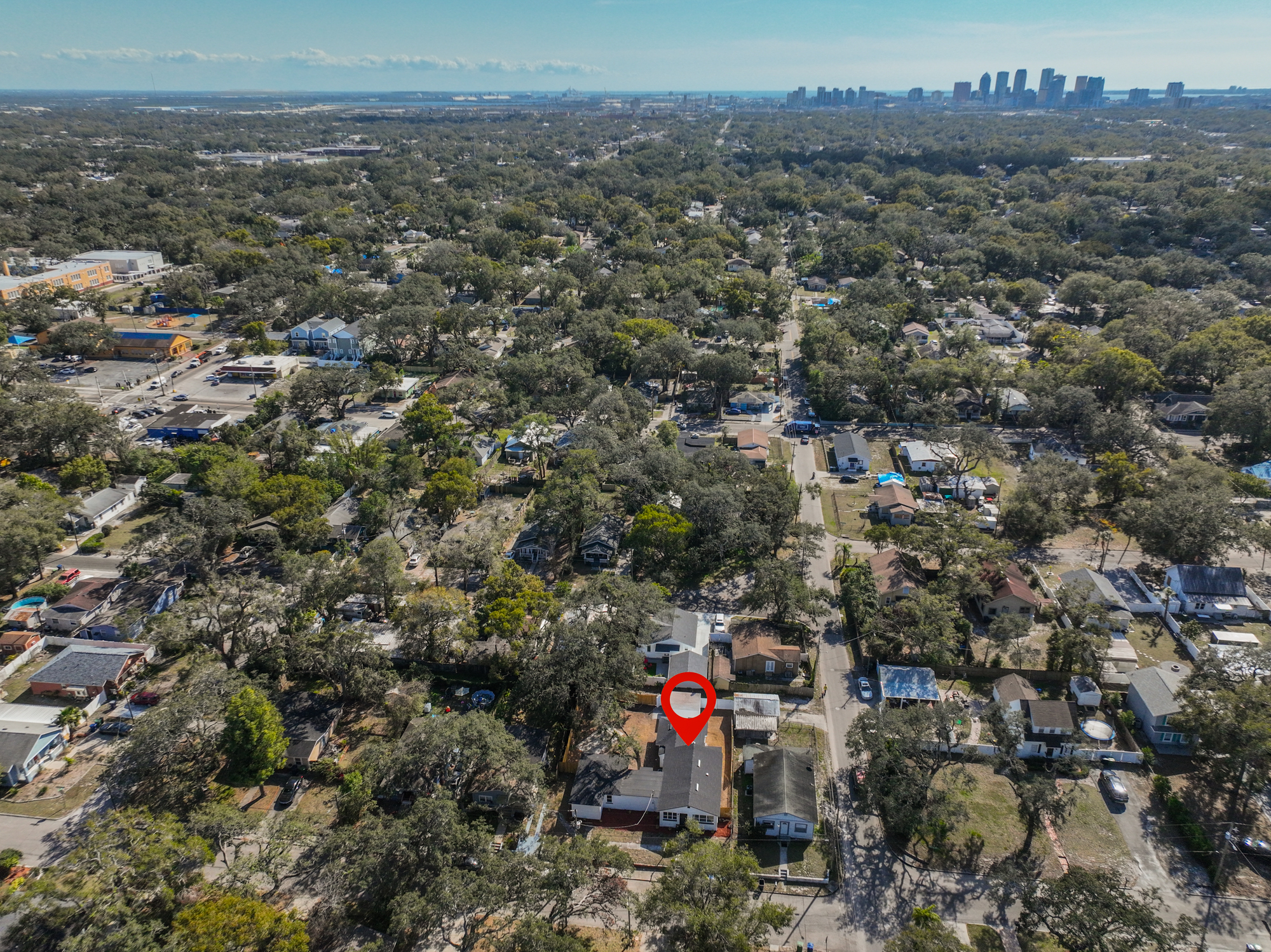 Tampa, Florida, 33603, United States, 5 Bedrooms Bedrooms, ,4 BathroomsBathrooms,Residential,For Sale,1980148