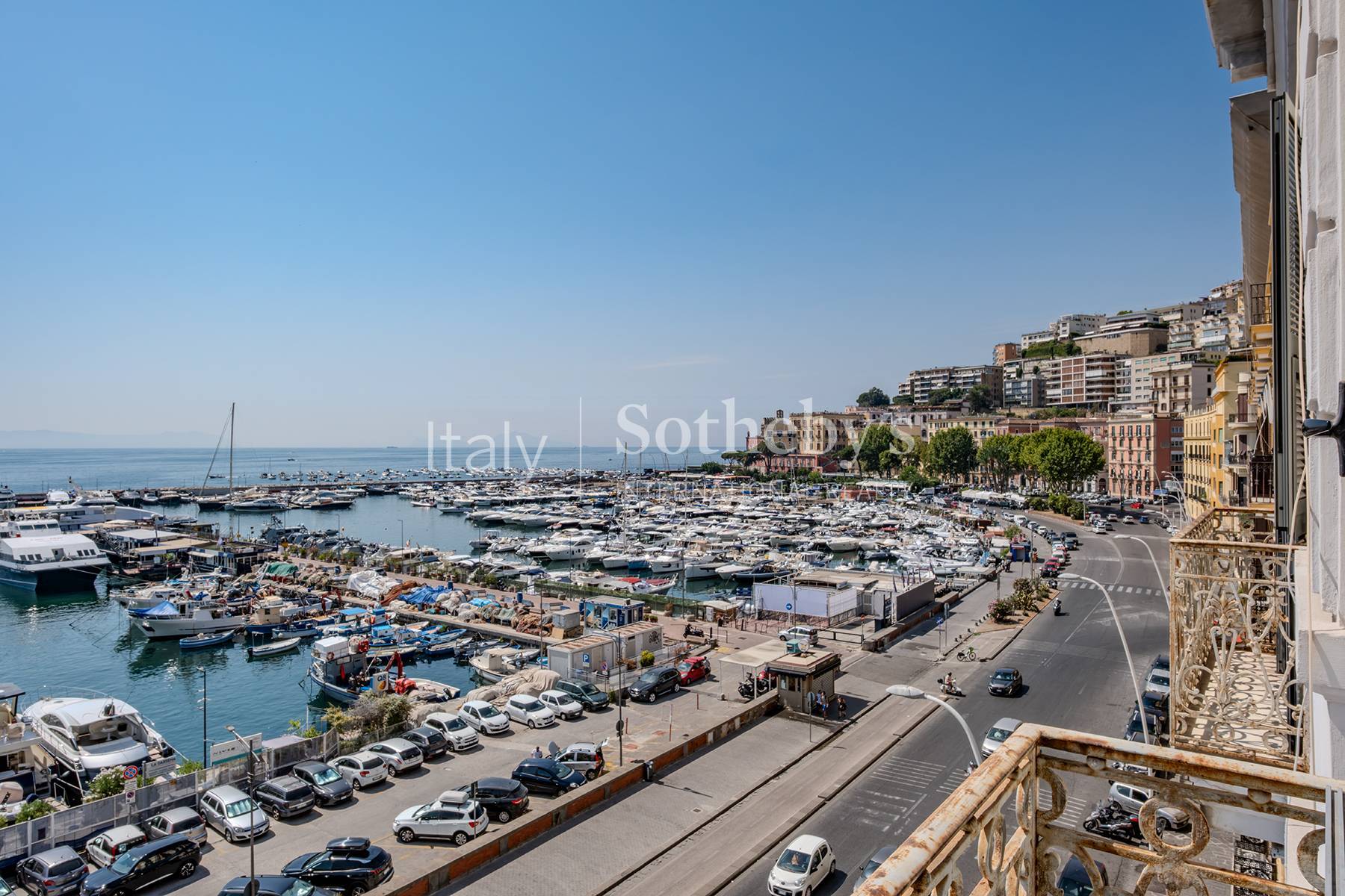  Spacious panoramic seafront residence in Naples - 物件實景