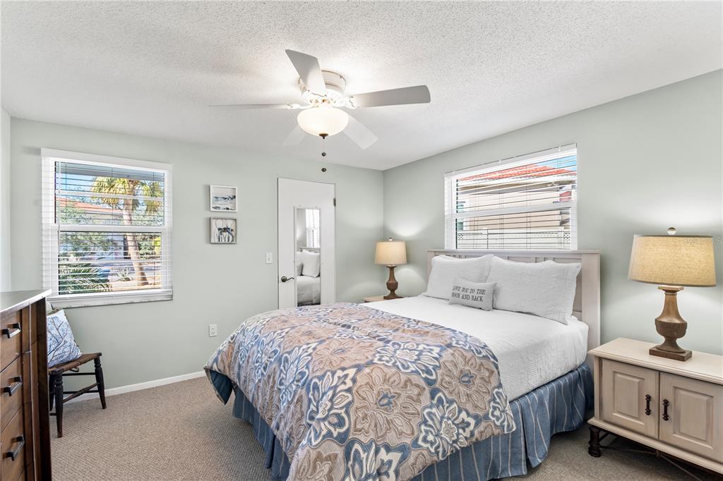 Sarasota, Florida, 34242, United States, 3 Bedrooms Bedrooms, ,2 BathroomsBathrooms,Residential,For Sale,1992857