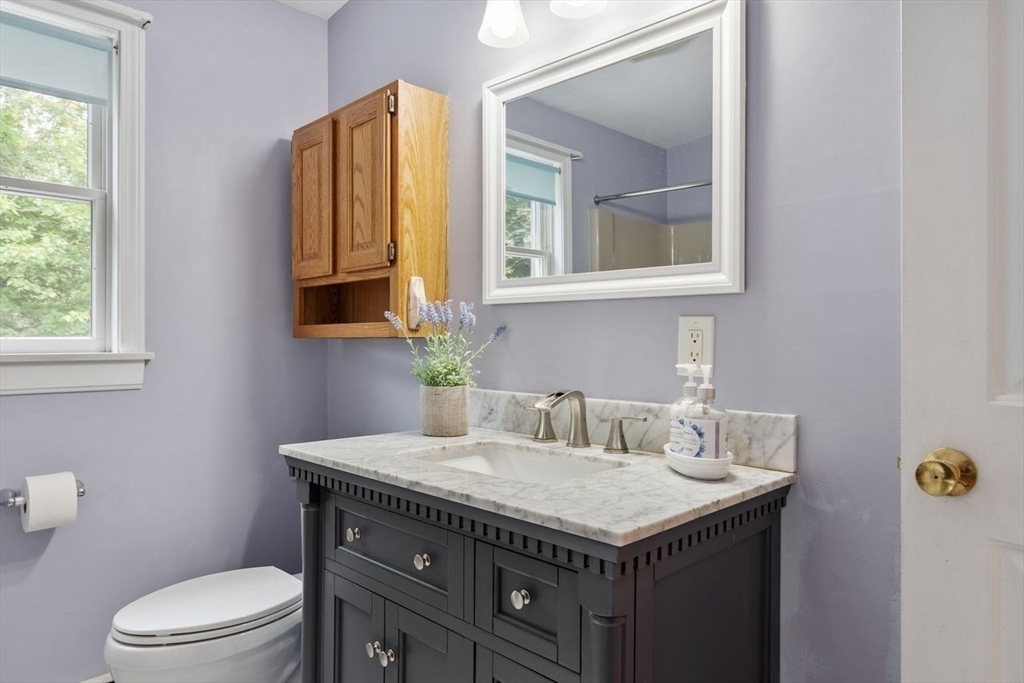 Peabody, Massachusetts, 01960, United States, 5 Bedrooms Bedrooms, ,4 BathroomsBathrooms,Residential,For Sale,1913730