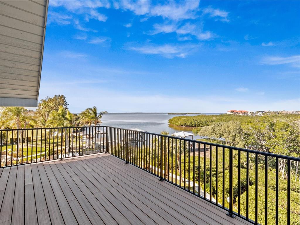 Tarpon Springs, Florida, 34689, United States, 3 Bedrooms Bedrooms, ,3 BathroomsBathrooms,Residential,For Sale,1684386