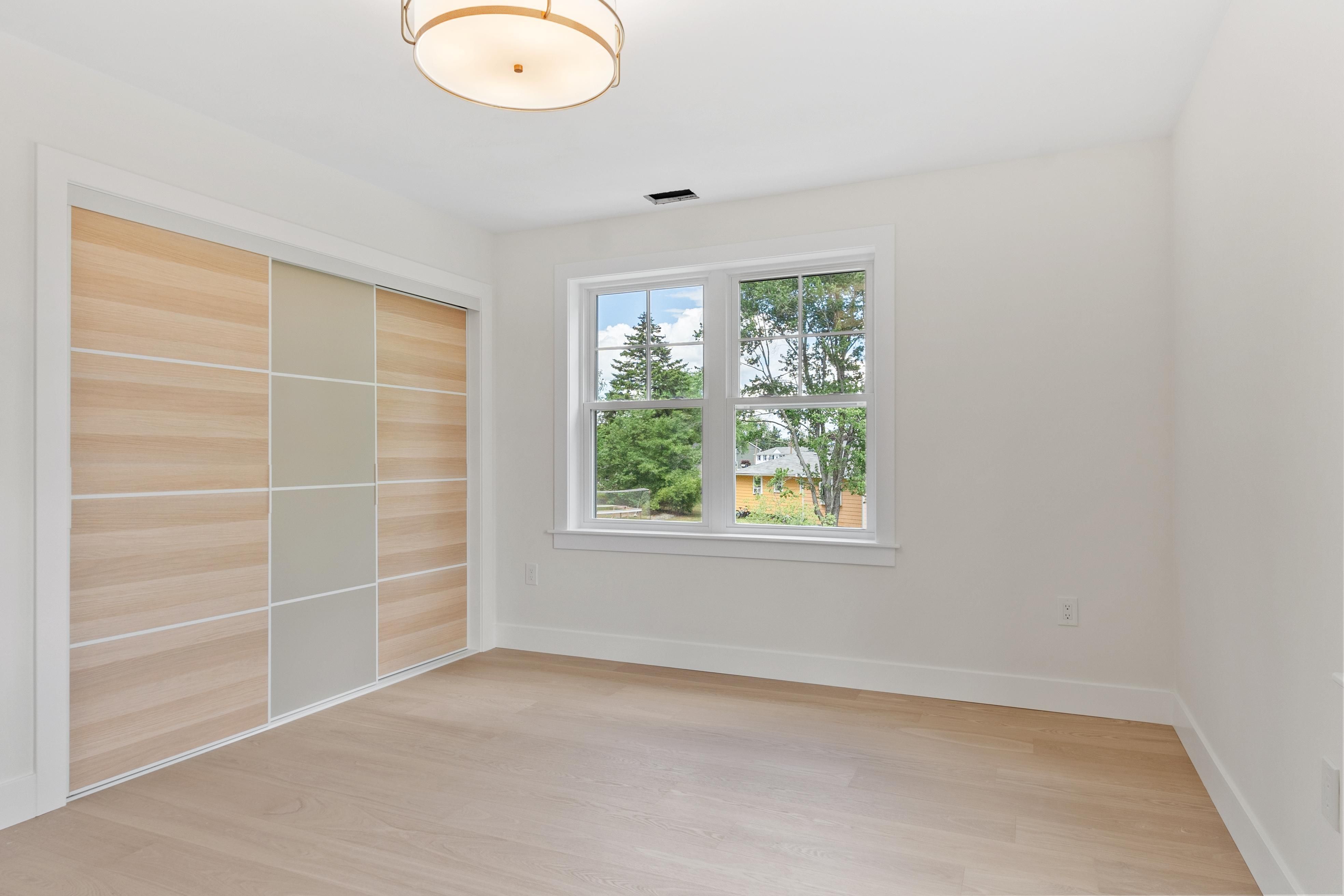  60 Neillian Street, Bedford, MA, 01730 - 物件實景