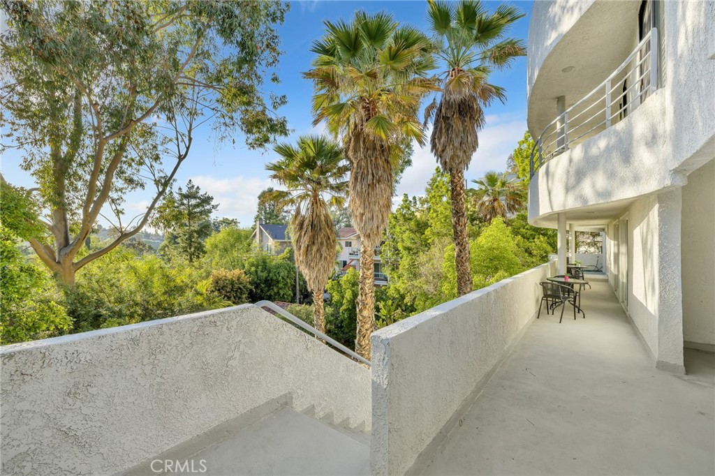 Woodland Hills, California, 91364, United States, 3 Bedrooms Bedrooms, ,3 BathroomsBathrooms,Residential,For Sale,1980470