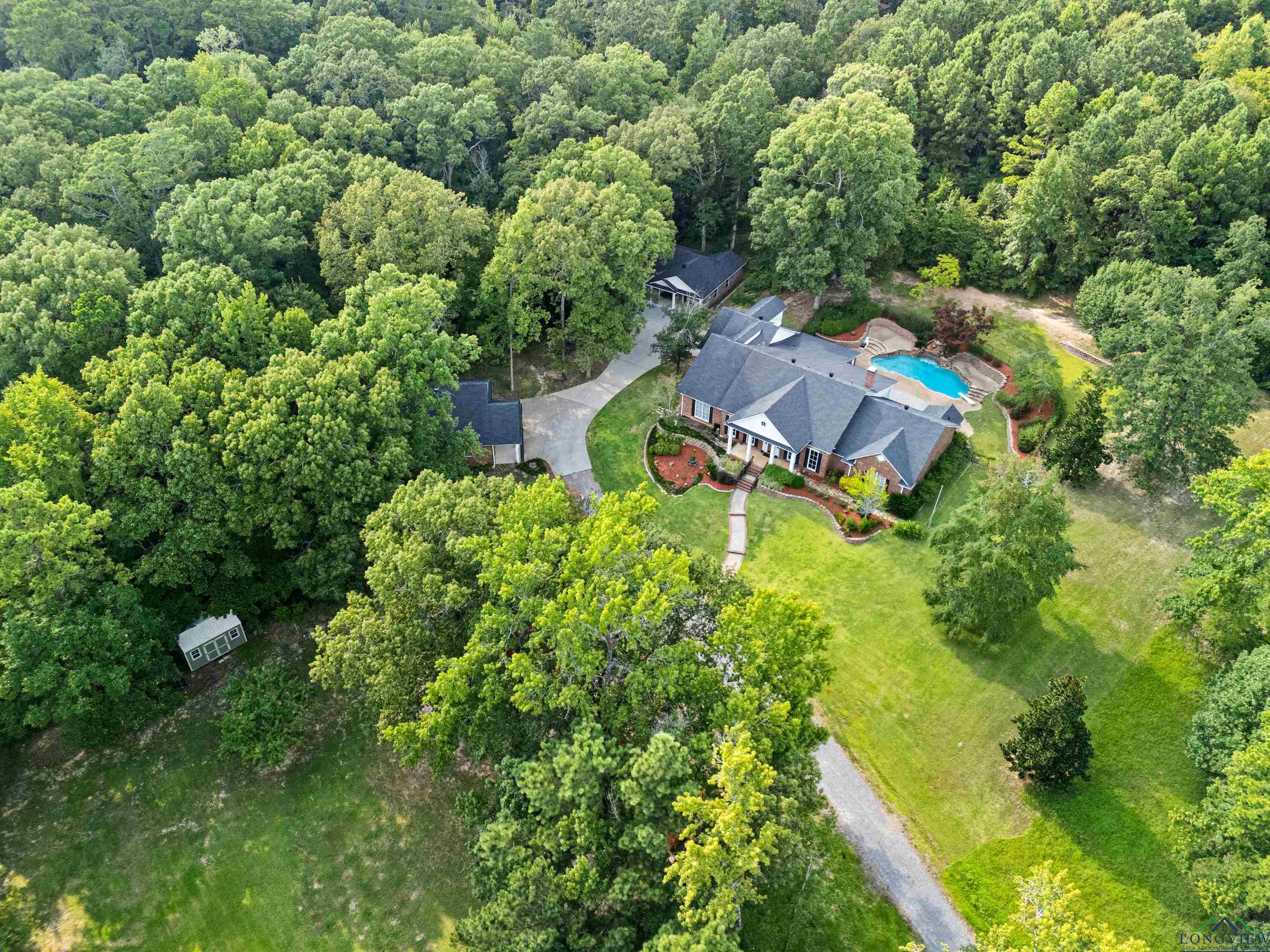 Longview, Texas, 75605, United States, 4 Bedrooms Bedrooms, ,6 BathroomsBathrooms,Residential,For Sale,1907778
