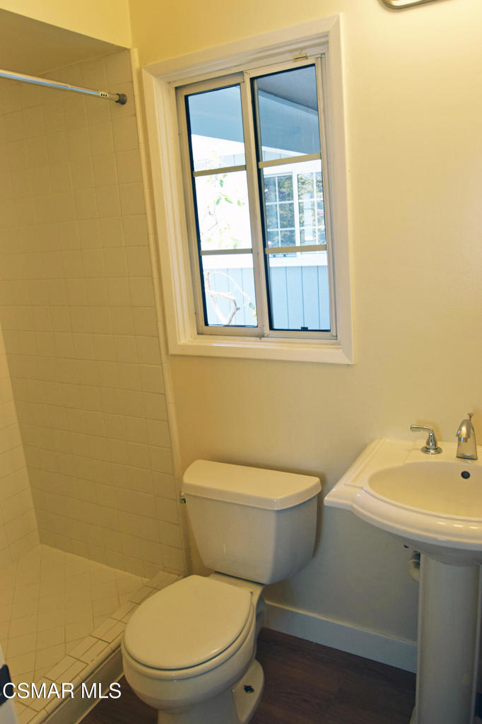 Los Angeles, California, 90034, United States, 5 Bedrooms Bedrooms, ,3 BathroomsBathrooms,Residential,For Sale,1905897