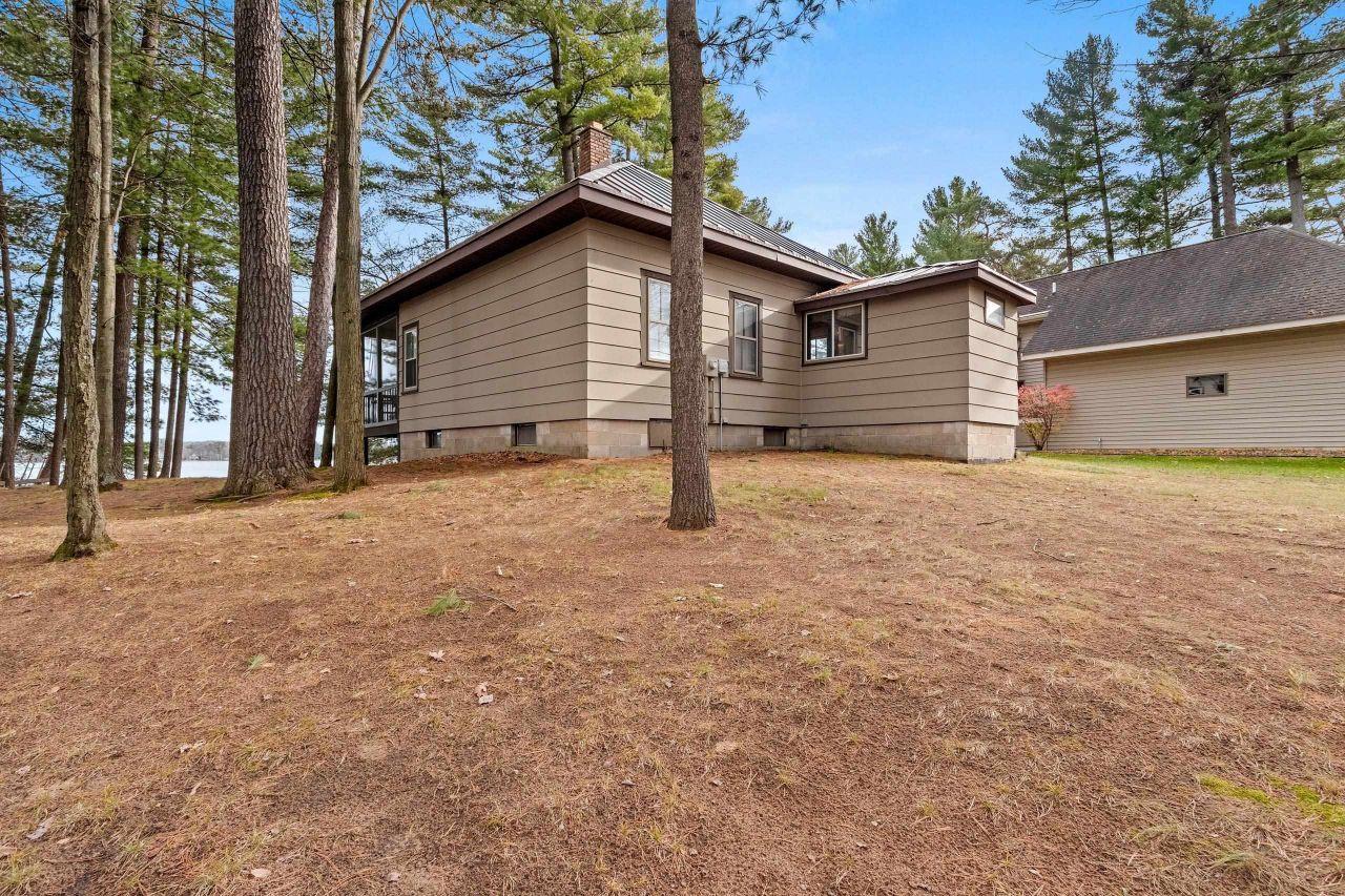 CLINTONVILLE, Wisconsin, 54929, United States, 3 Bedrooms Bedrooms, ,1 BathroomBathrooms,Residential,For Sale,1828359
