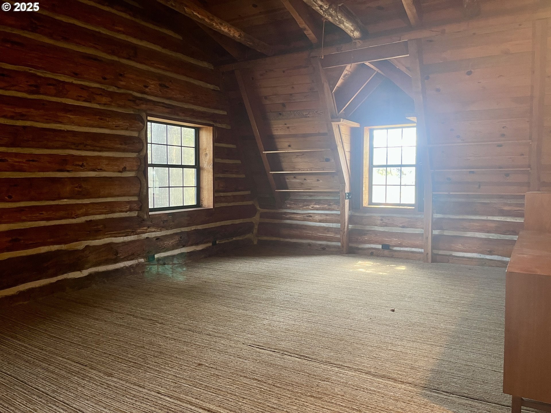 Gold Beach, Oregon, 97444, United States, 3 Bedrooms Bedrooms, ,3 BathroomsBathrooms,Residential,For Sale,1977644