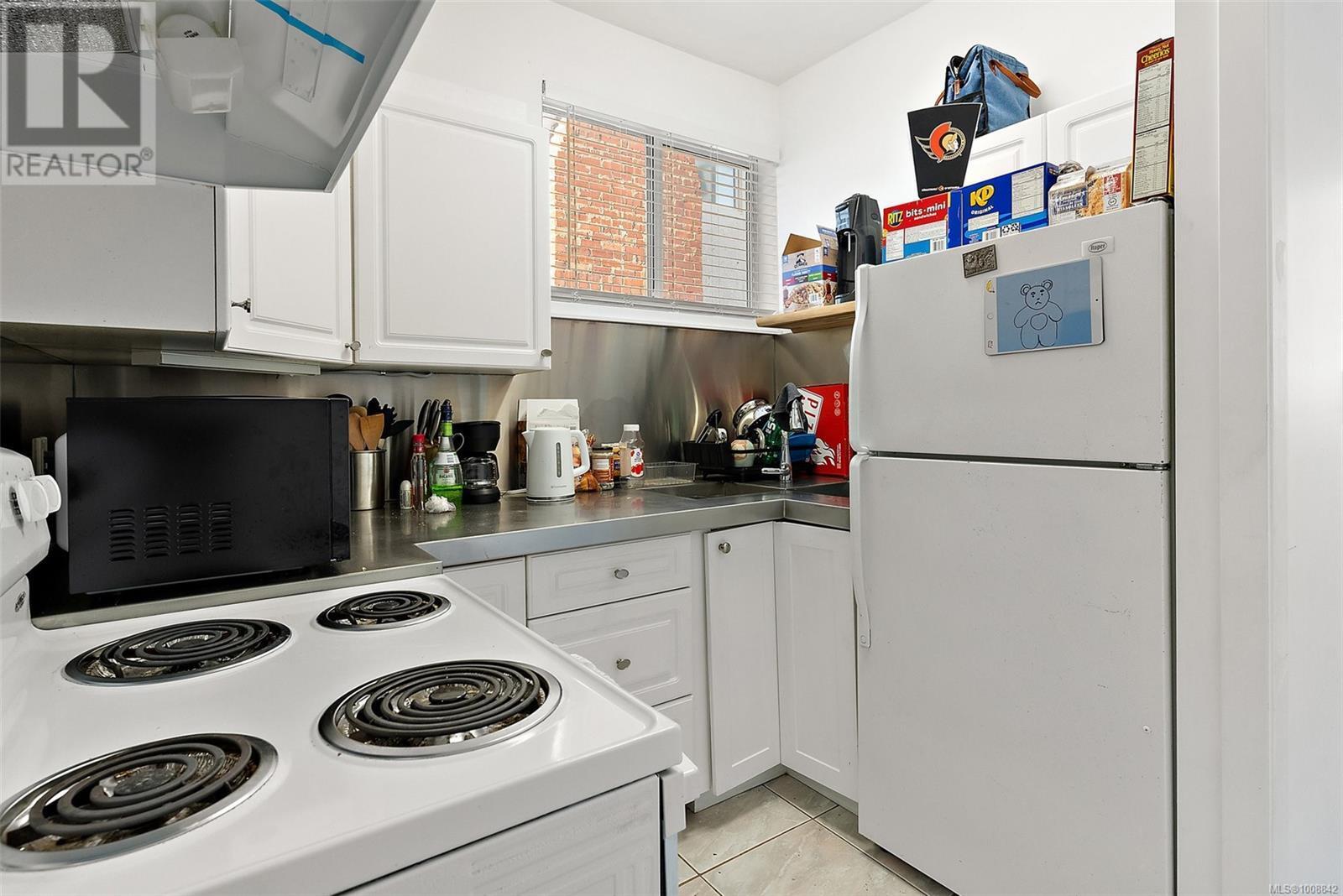 VICTORIA, British Columbia, V9A 1S1, CA, 4 Bedrooms Bedrooms, ,4 BathroomsBathrooms,Residential,For Sale,1906230