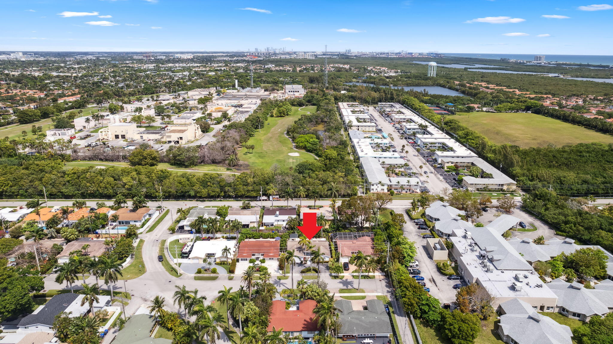 Hollywood, Florida, 33019, United States, 4 Bedrooms Bedrooms, ,3 BathroomsBathrooms,Residential,For Sale,1934699