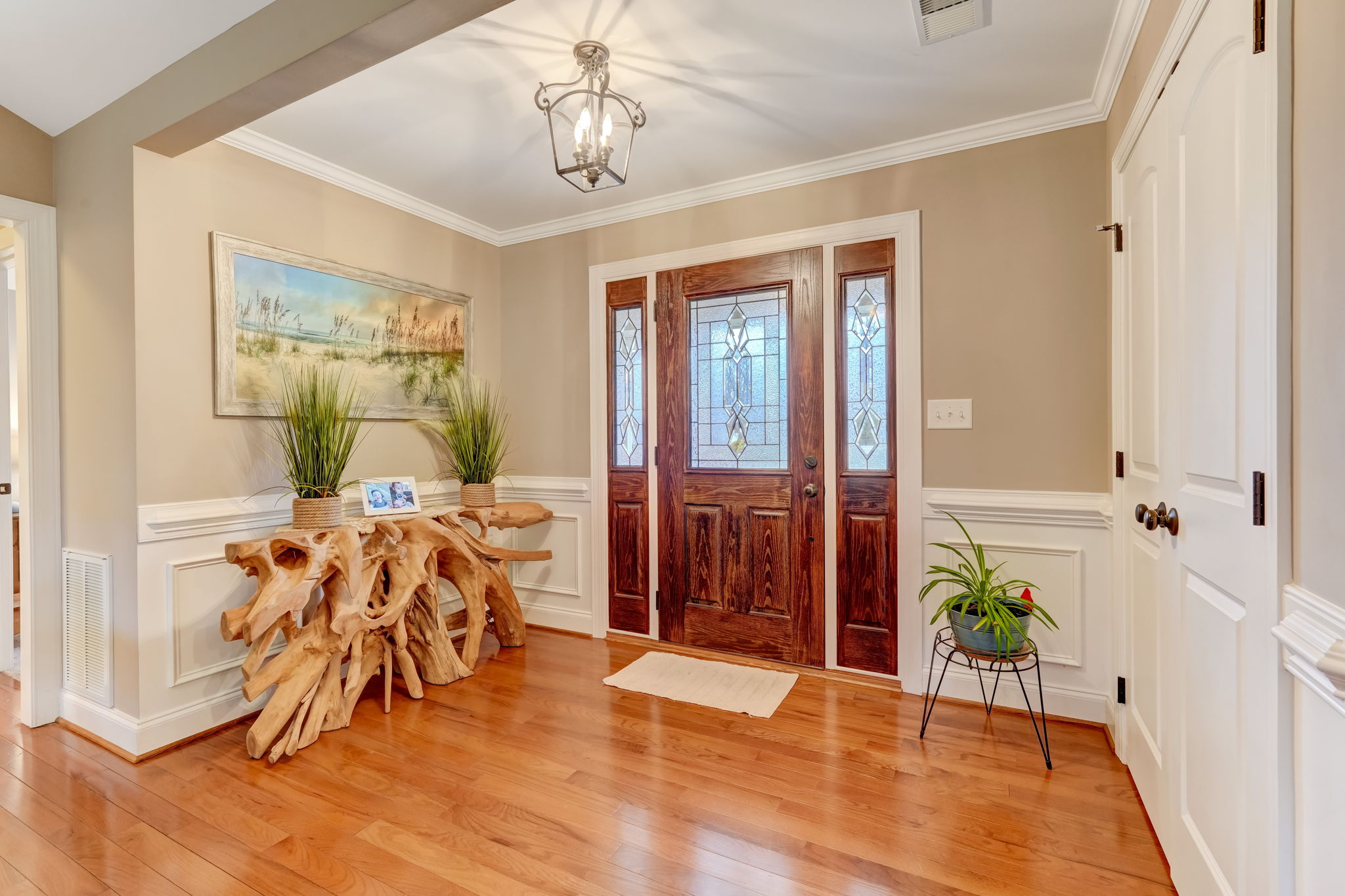 Reidsville, North Carolina, 27320, United States, 3 Bedrooms Bedrooms, ,2 BathroomsBathrooms,Residential,For Sale,2012071