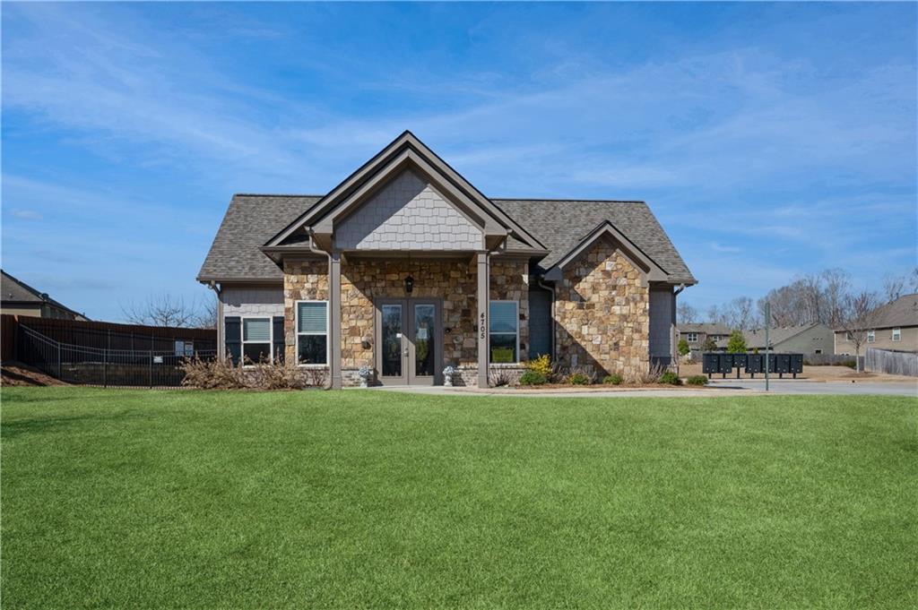 Cumming, Georgia, 30028, United States, 5 Bedrooms Bedrooms, ,3 BathroomsBathrooms,Residential,For Sale,1916746
