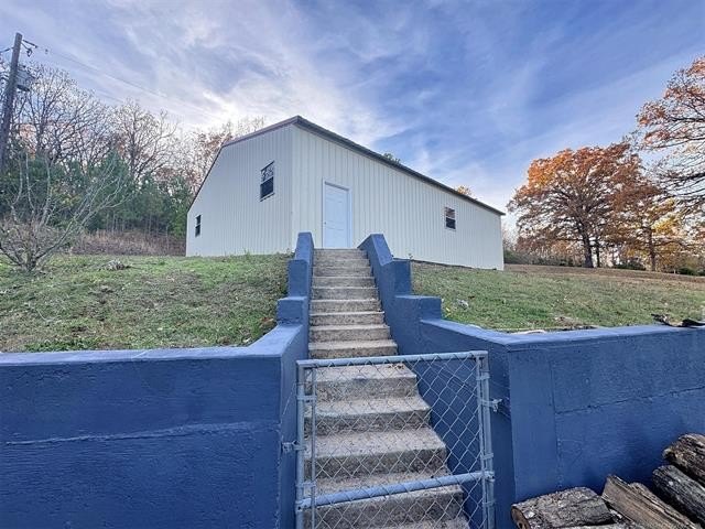 Cookson, Oklahoma, 74427, United States, 3 Bedrooms Bedrooms, ,3 BathroomsBathrooms,Residential,For Sale,1974626