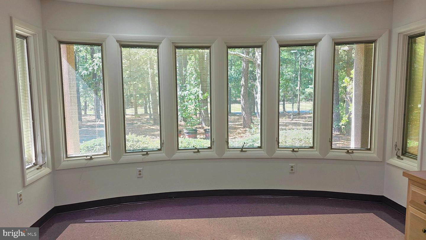 Eden, Maryland, 21822, United States, 5 Bedrooms Bedrooms, ,4 BathroomsBathrooms,Residential,For Sale,1940537