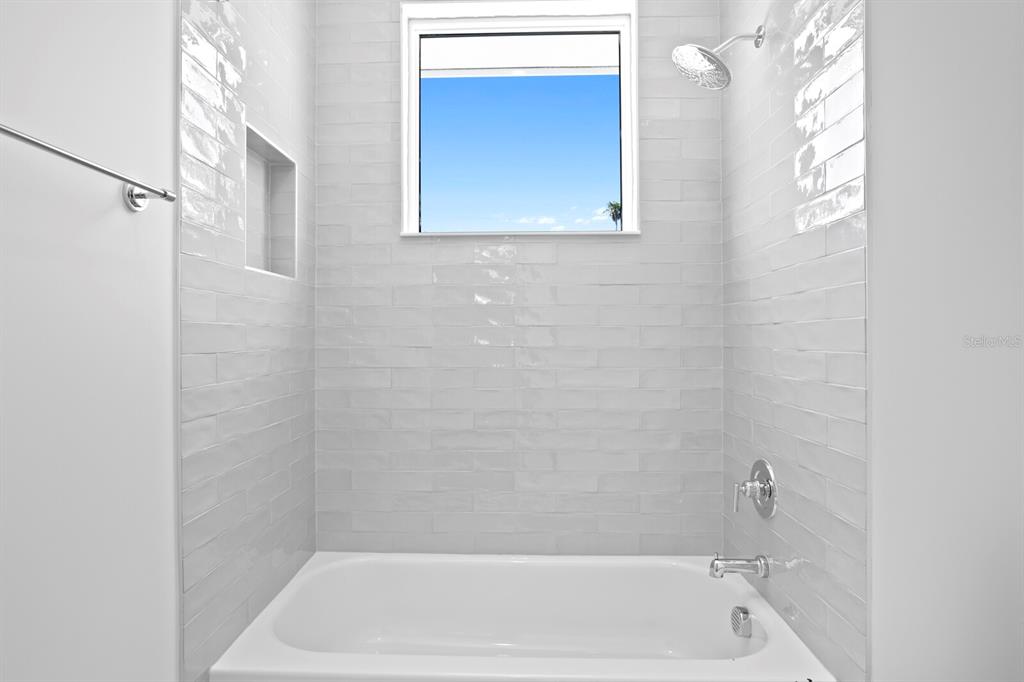 Tampa, Florida, 33606, United States, 5 Bedrooms Bedrooms, ,7 BathroomsBathrooms,Residential,For Sale,1779017