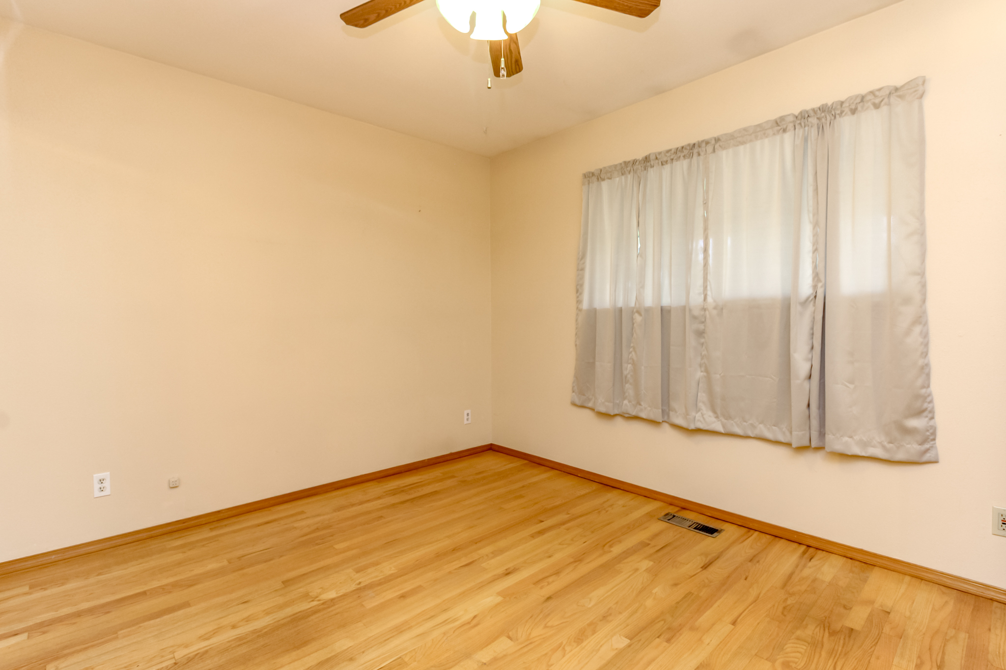  Charming Ranch Style Opportunity in Federal Way - 物件實景